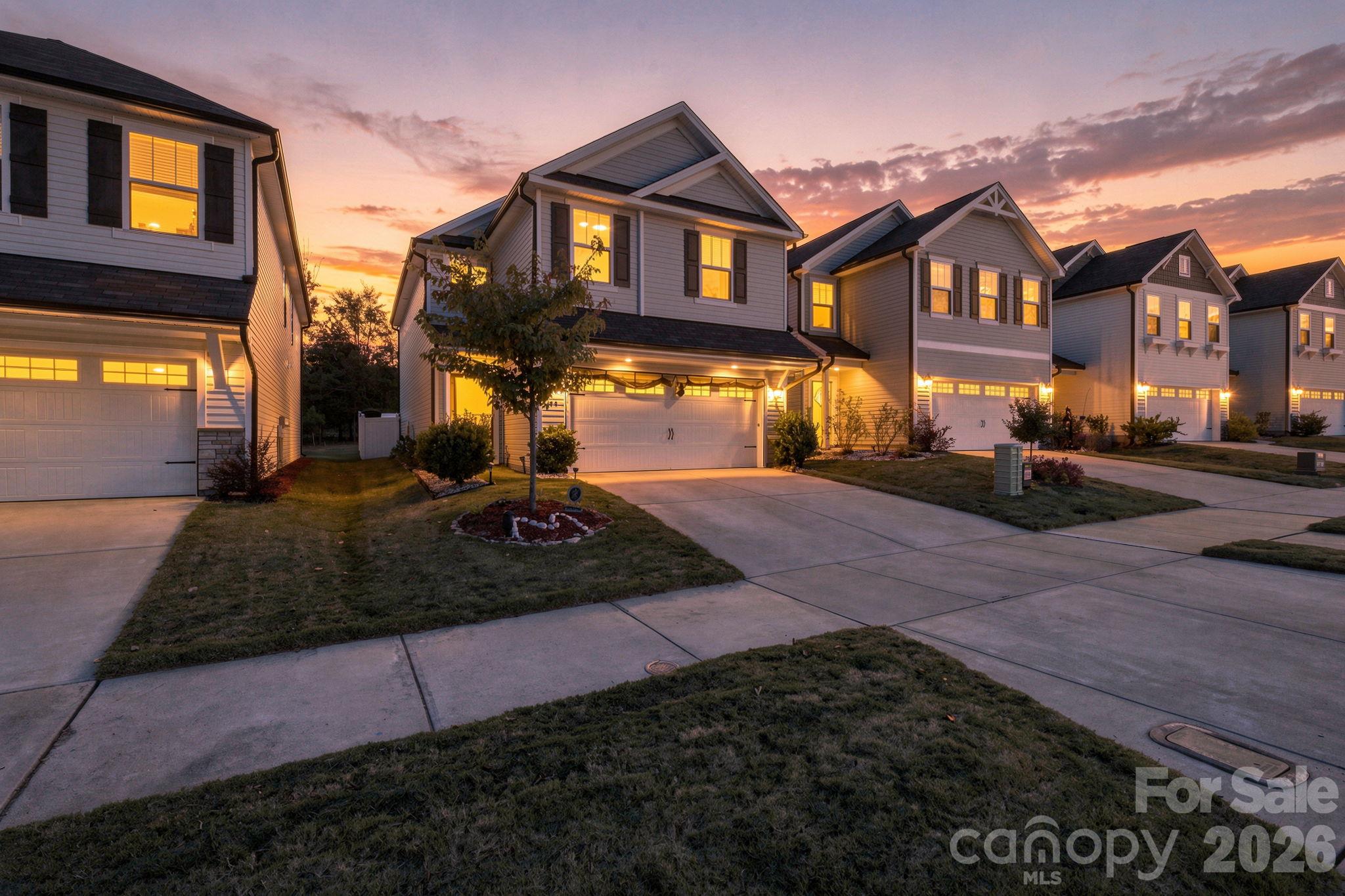 Single Family Residence at 14301 Whistling Teal Drive, Charlotte, photo 30 of 39