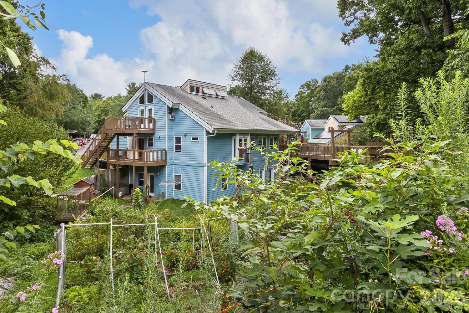 Single Family Residence at 43 Vermont Court, Asheville, photo 33 of 47