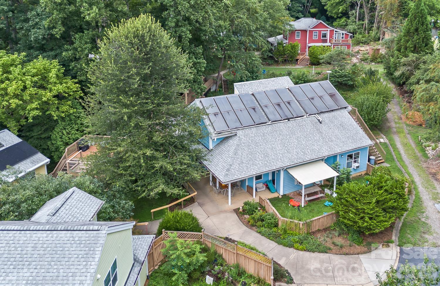 Single Family Residence at 43 Vermont Court, Asheville, photo 37 of 47