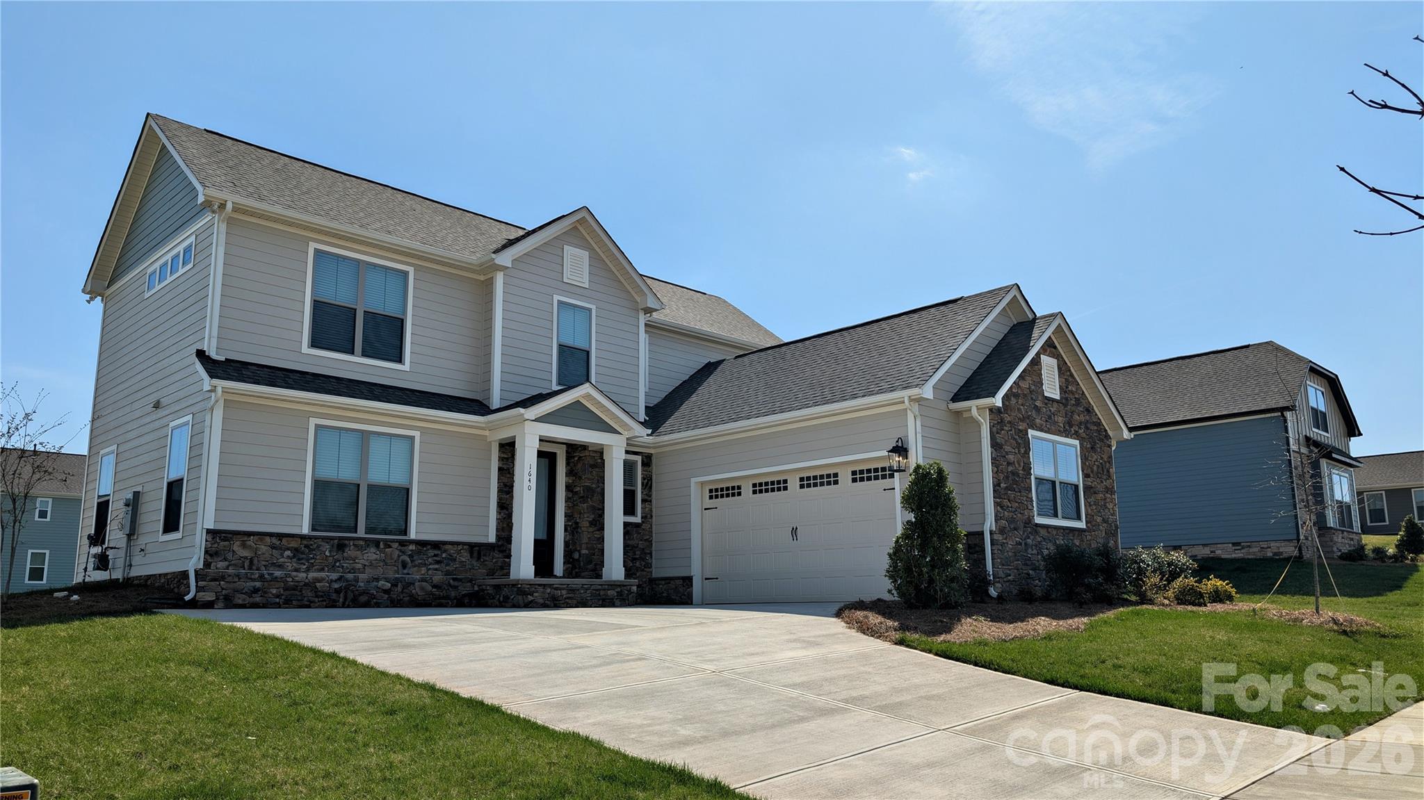 Single Family Residence at 1640 Dresden Drive, Rock Hill, photo 2 of 25