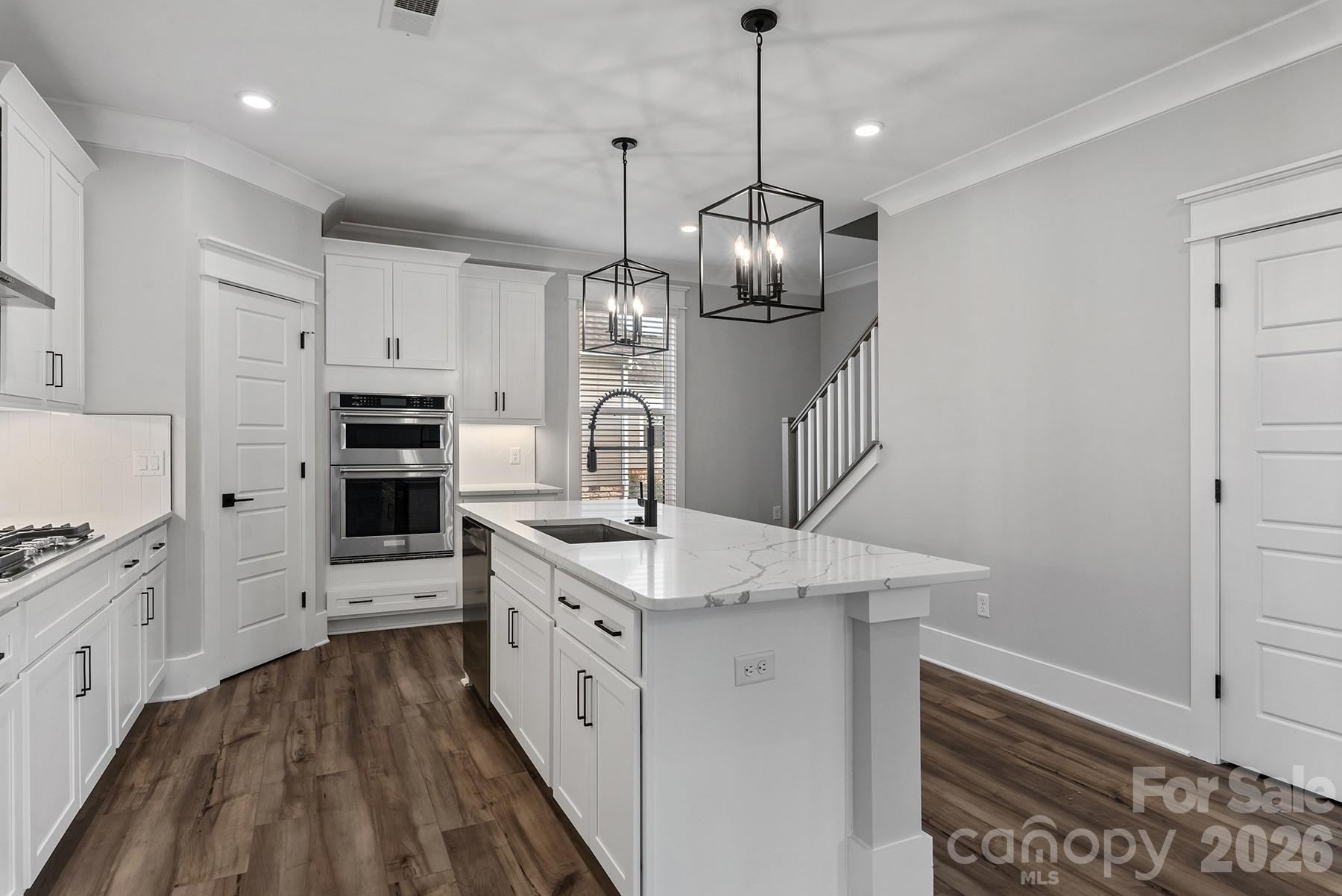 Single Family Residence at 1640 Dresden Drive, Rock Hill, photo 10 of 25
