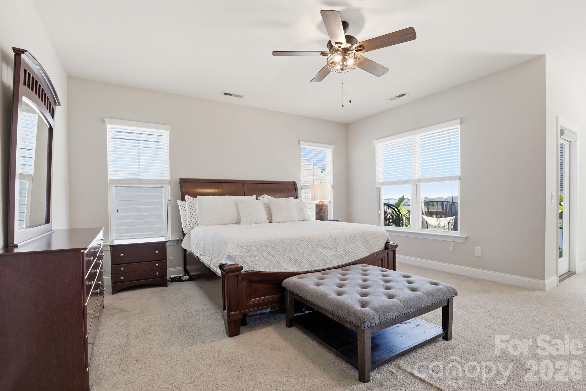 Single Family Residence at 9104 Gladden Hill Lane, Pineville, photo 14 of 48