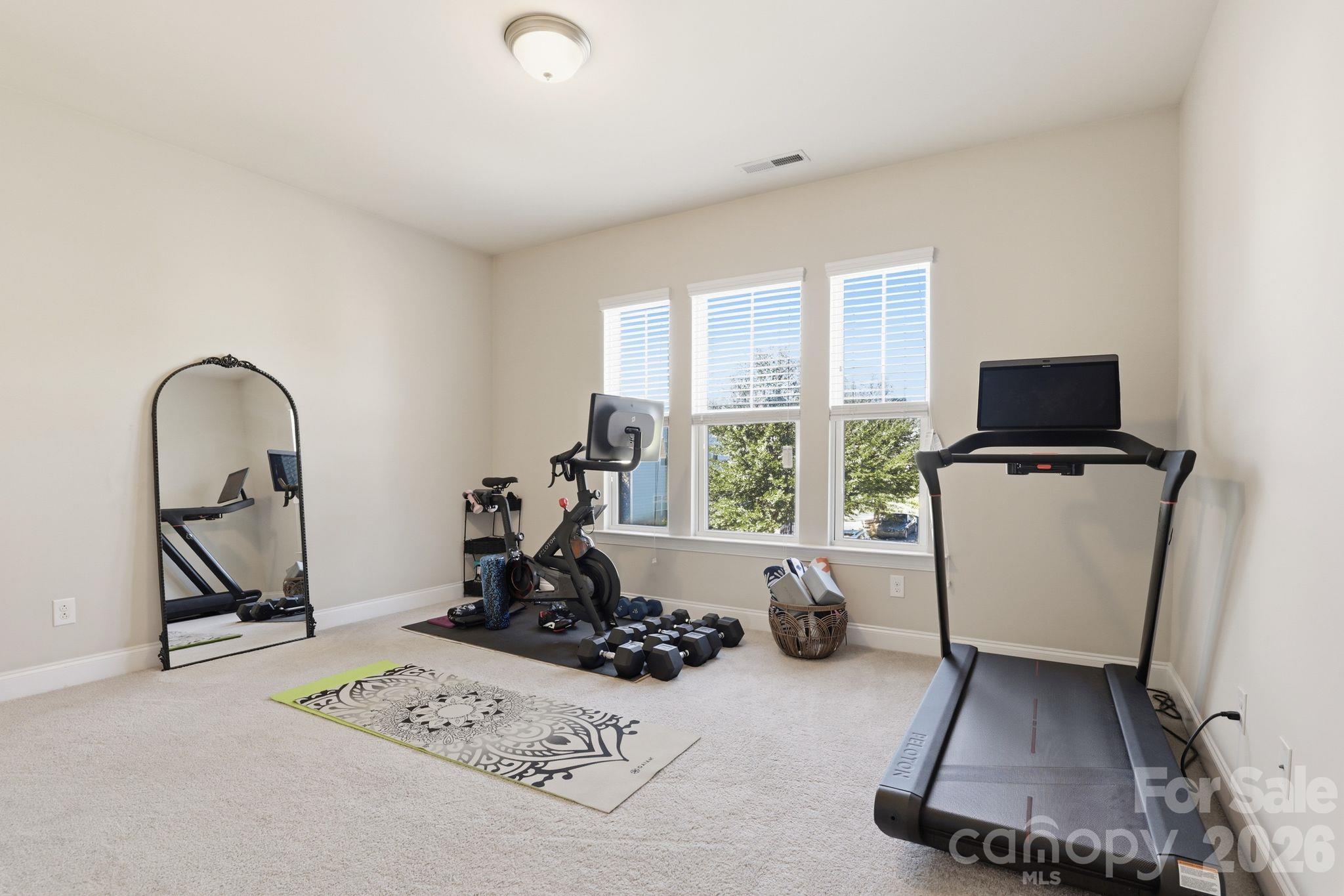 Single Family Residence at 9104 Gladden Hill Lane, Pineville, photo 24 of 48