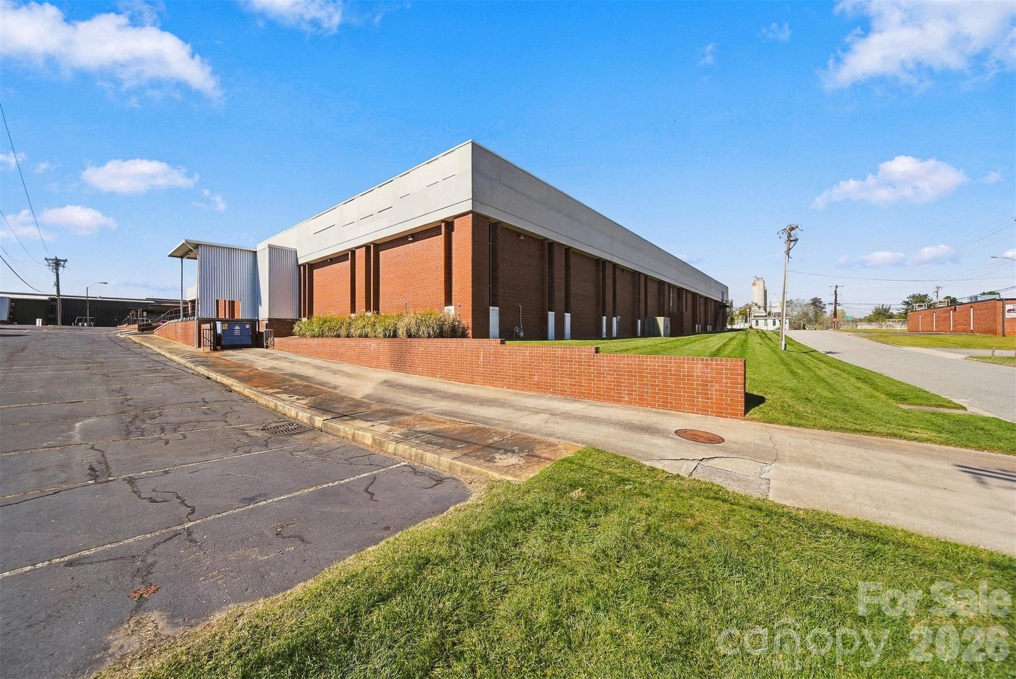 Warehouse/Office at 1990 Main Avenue SE, Hickory, photo 31 of 40
