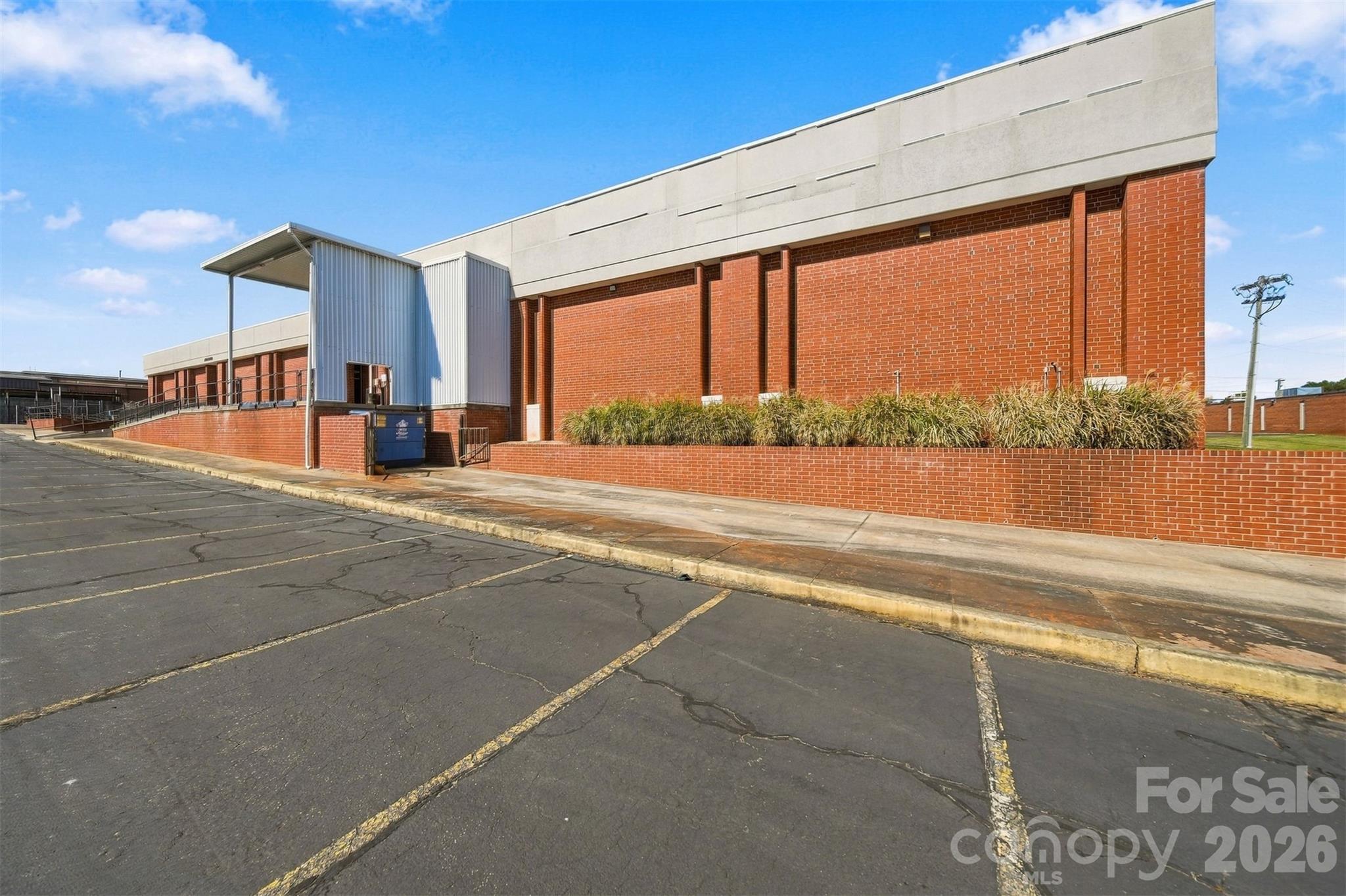 Warehouse/Office at 1990 Main Avenue SE, Hickory, photo 32 of 40