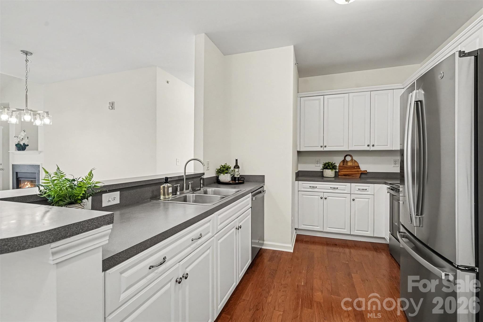 Condominium at 18711 Ruffner Drive, Cornelius, photo 5 of 21
