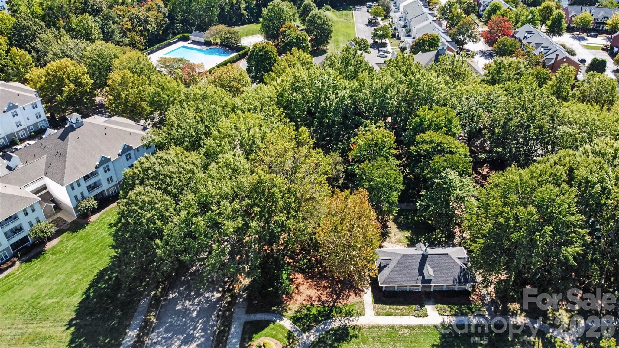 Condominium at 18711 Ruffner Drive, Cornelius, photo 19 of 21