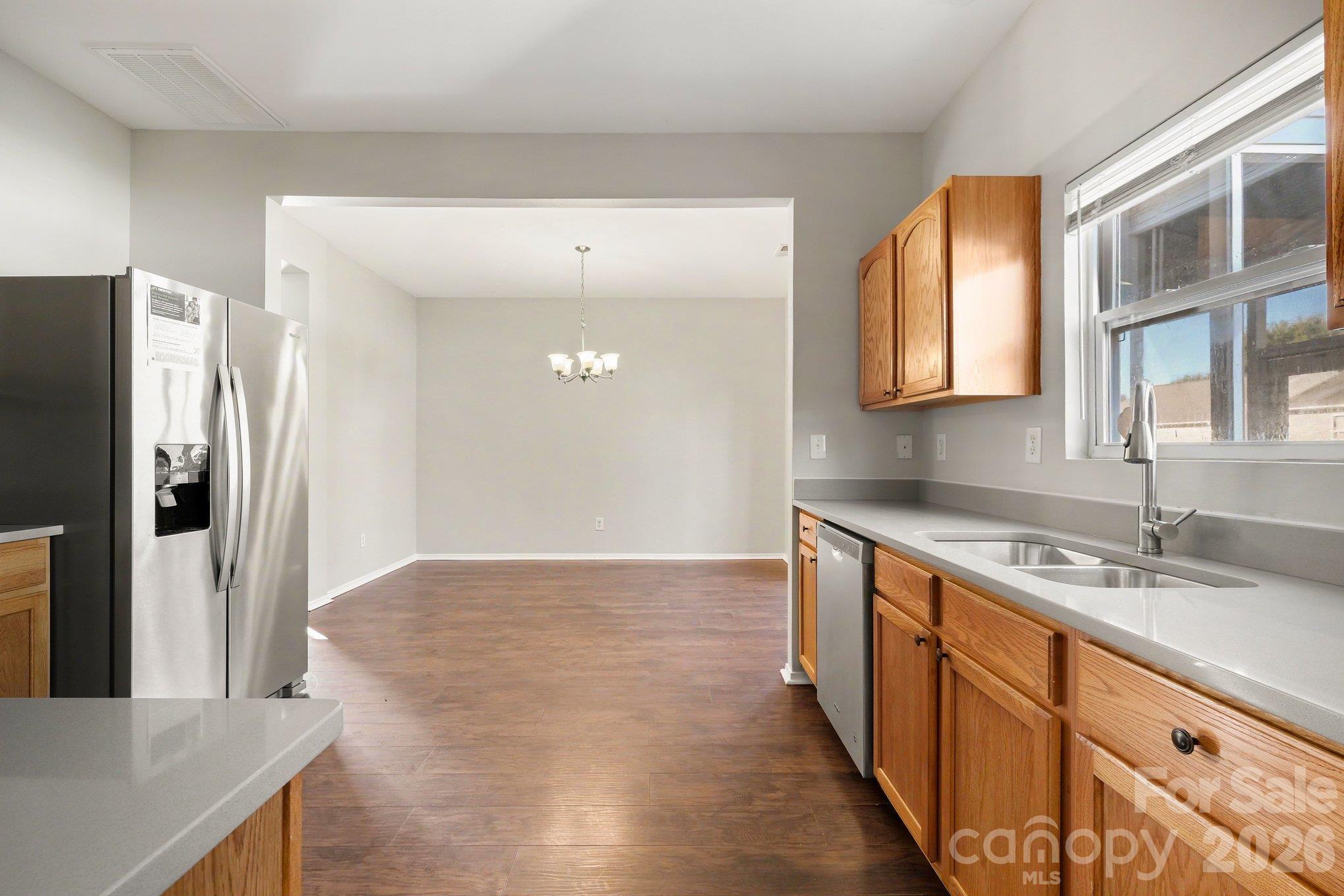 Single Family Residence at 3642 Charterhall Lane, Charlotte, photo 10 of 24