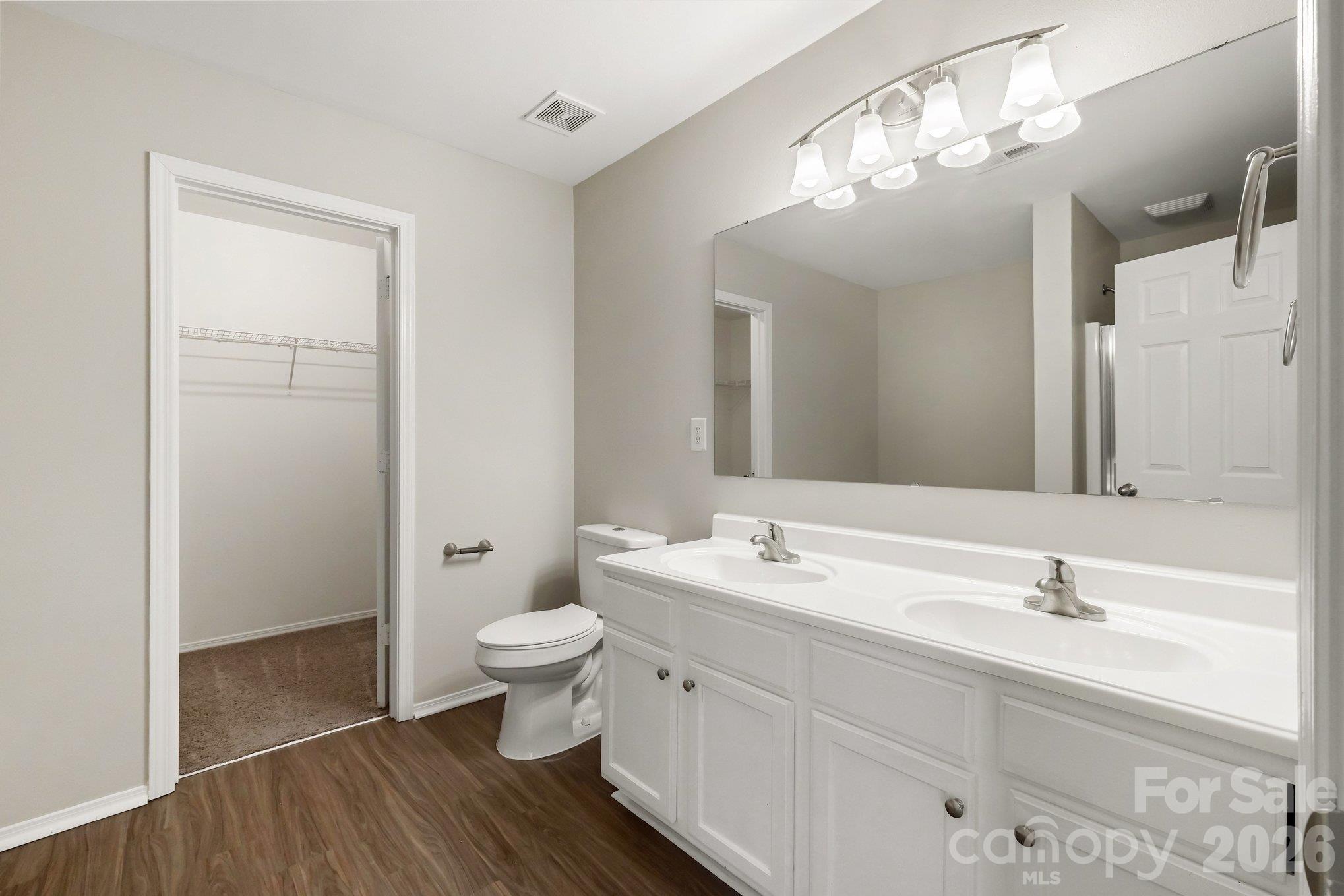 Single Family Residence at 3642 Charterhall Lane, Charlotte, photo 16 of 24
