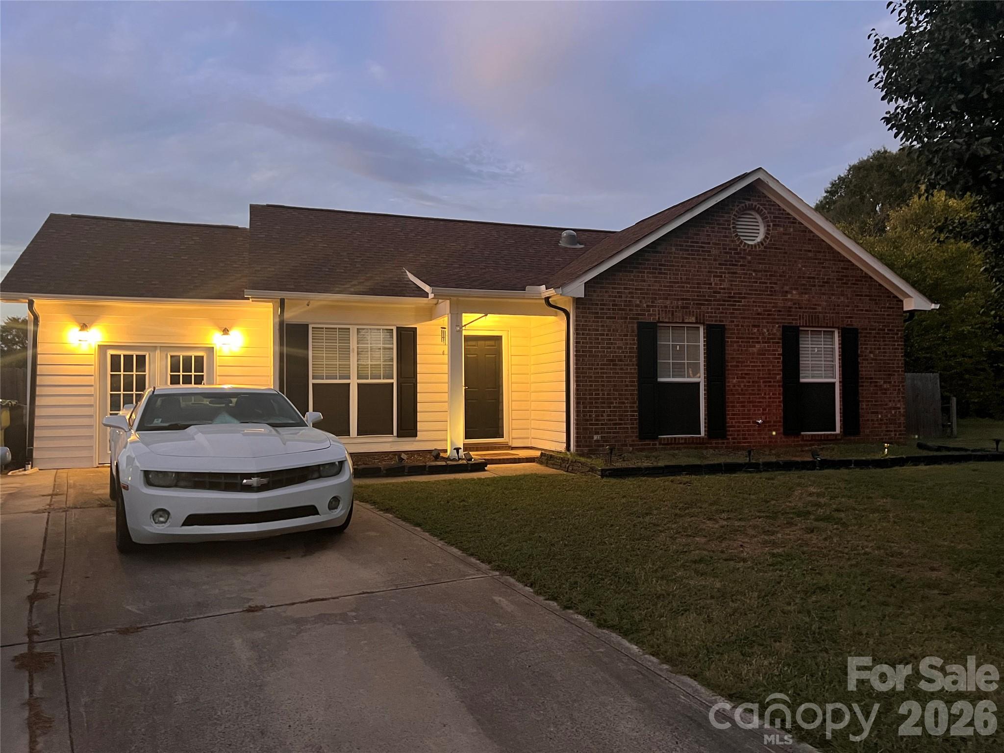 Single Family Residence at 4102 Carolina Pointe Court, Concord, photo 5 of 43