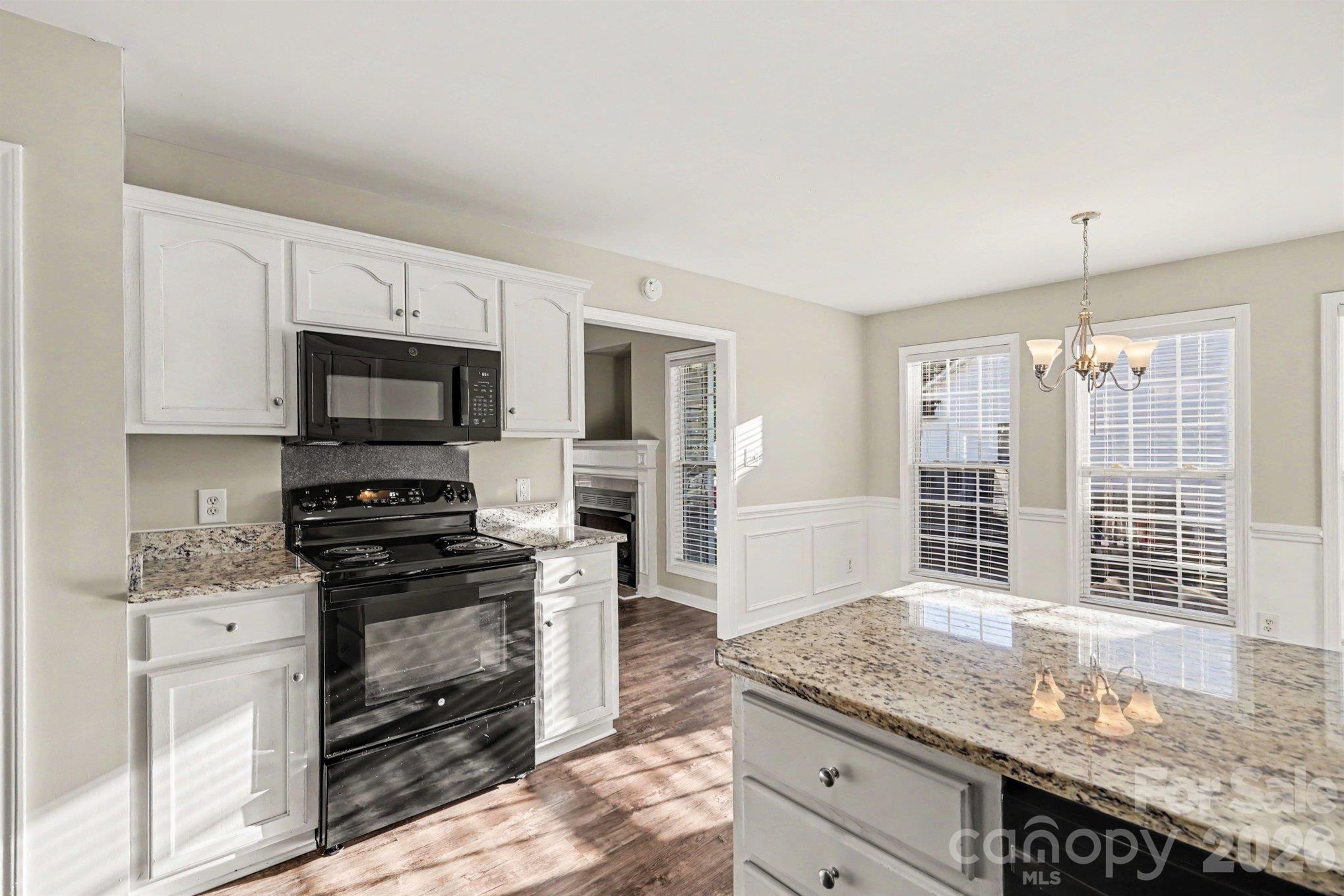 Single Family Residence at 5220 Hildreth Court, Concord, photo 6 of 17