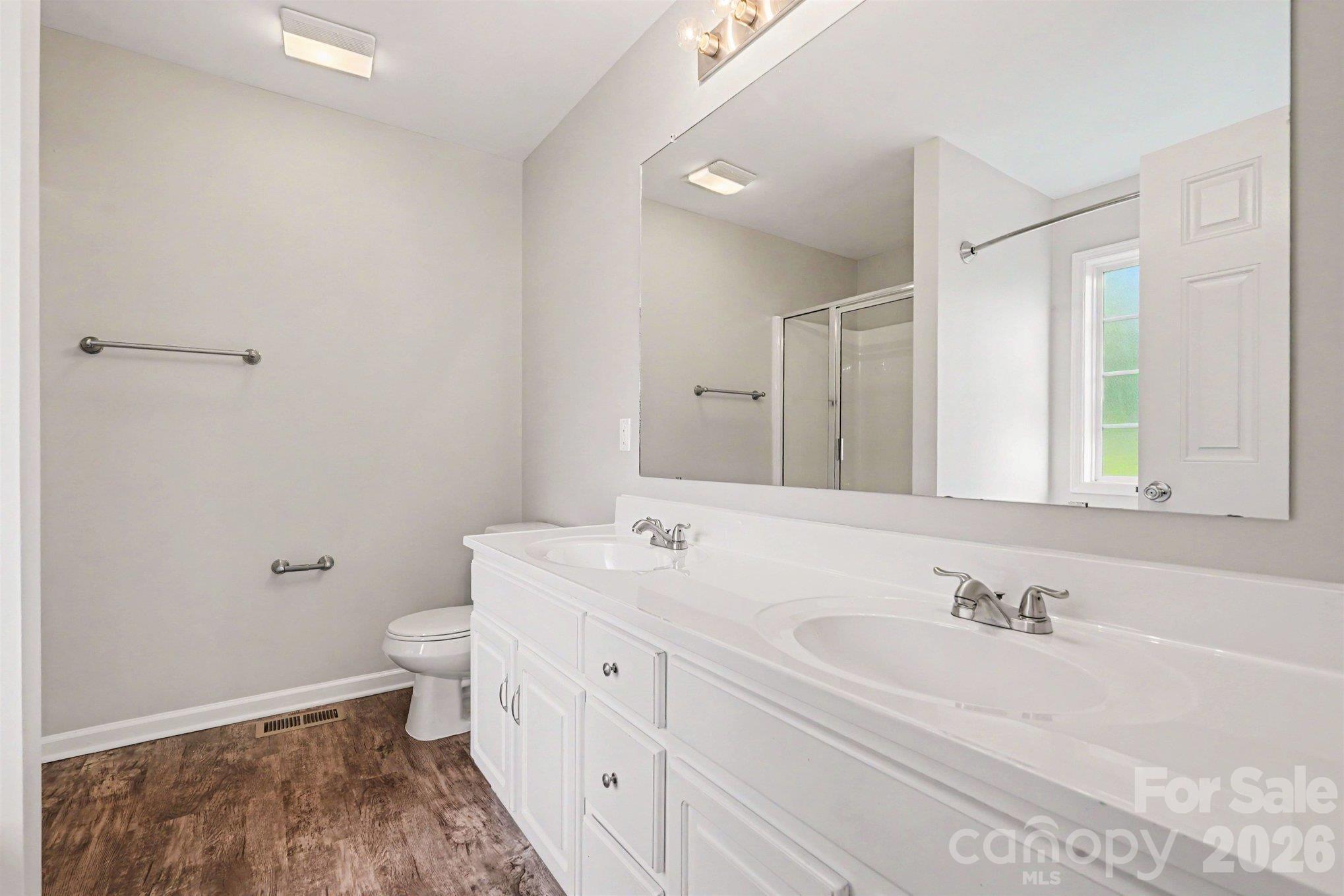 Single Family Residence at 5220 Hildreth Court, Concord, photo 10 of 17