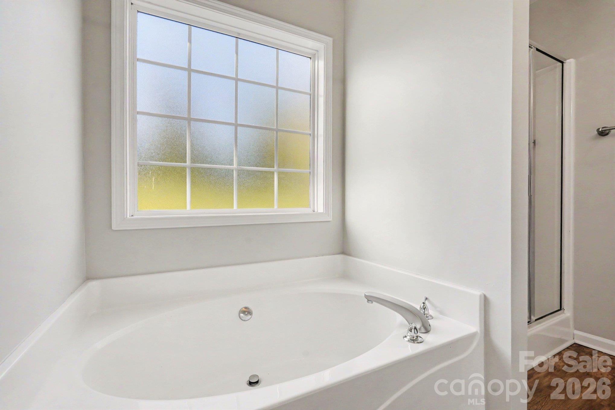 Single Family Residence at 5220 Hildreth Court, Concord, photo 11 of 17
