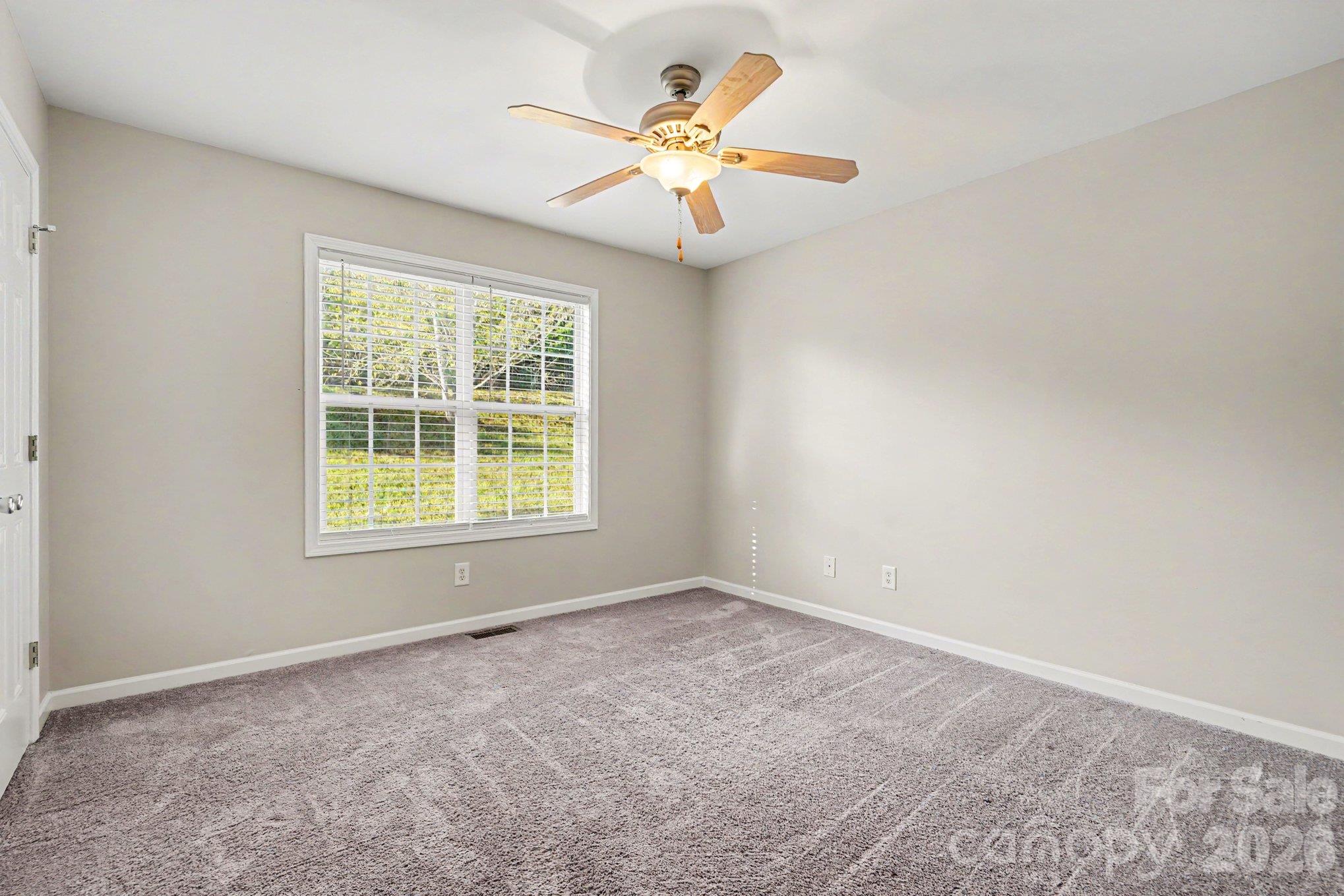Single Family Residence at 5220 Hildreth Court, Concord, photo 13 of 17