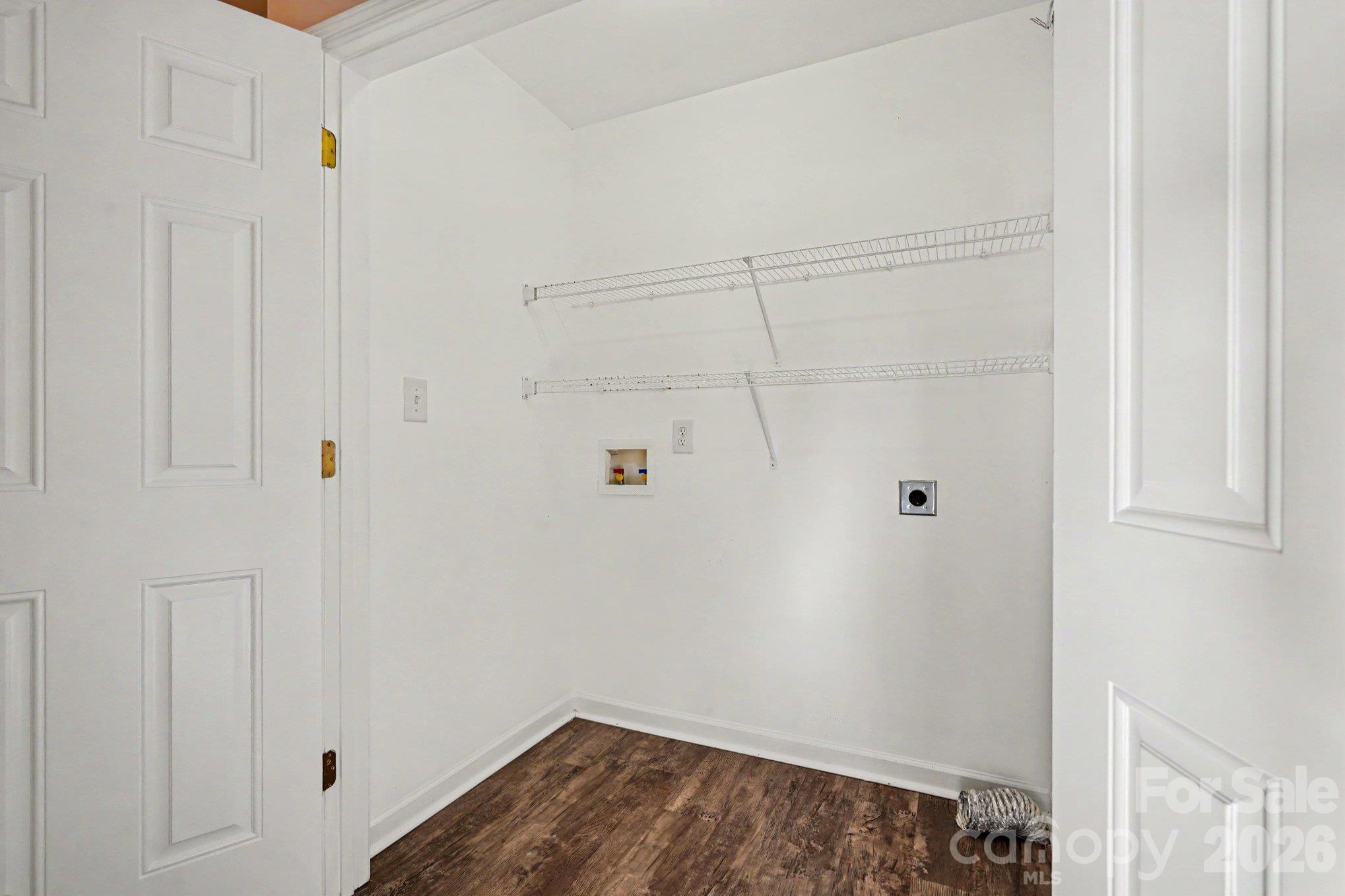 Single Family Residence at 5220 Hildreth Court, Concord, photo 15 of 17
