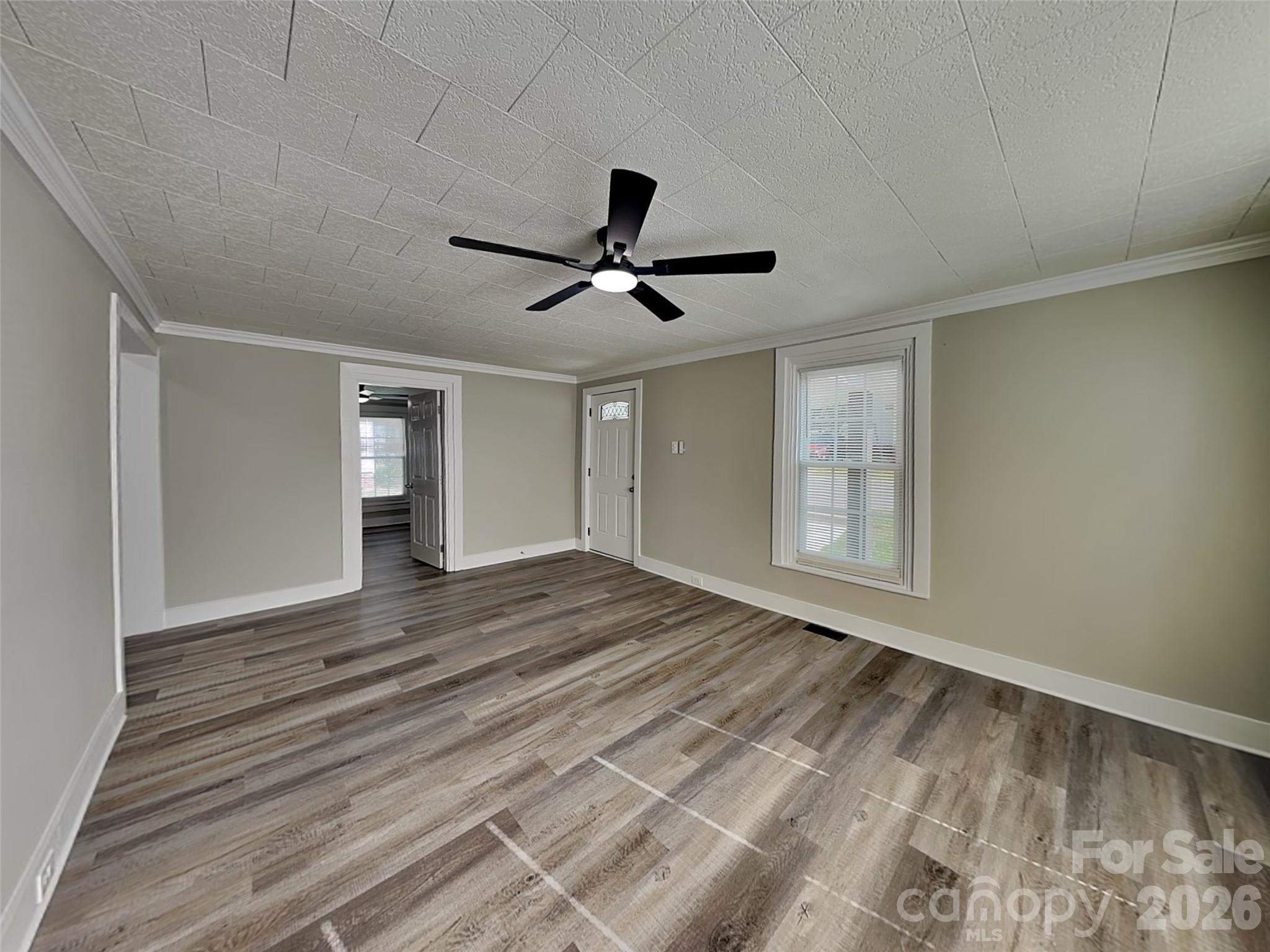 Single Family Residence at 313 Bruce Avenue, Mooresville, photo 2 of 21