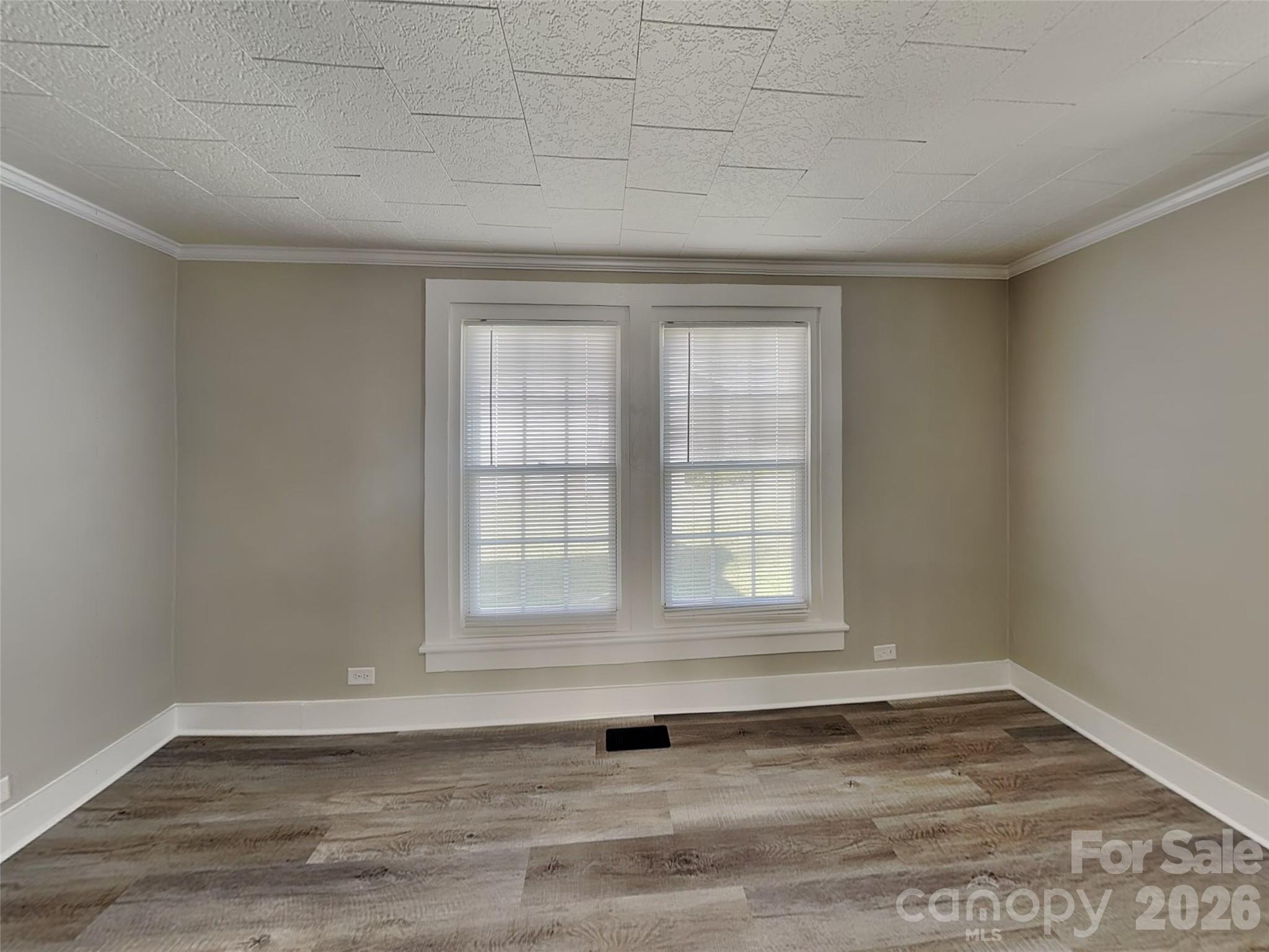 Single Family Residence at 313 Bruce Avenue, Mooresville, photo 14 of 21