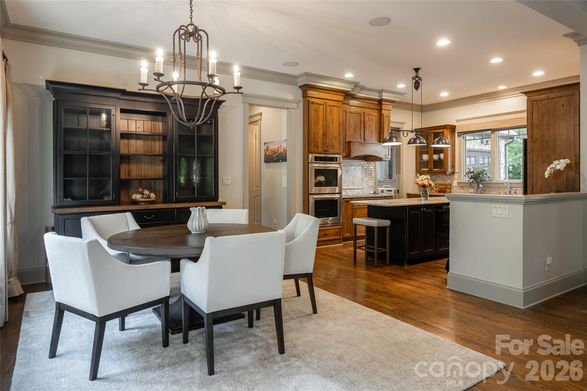 Single Family Residence at 2 Cherokee Orchard Court, Fairview, photo 18 of 48