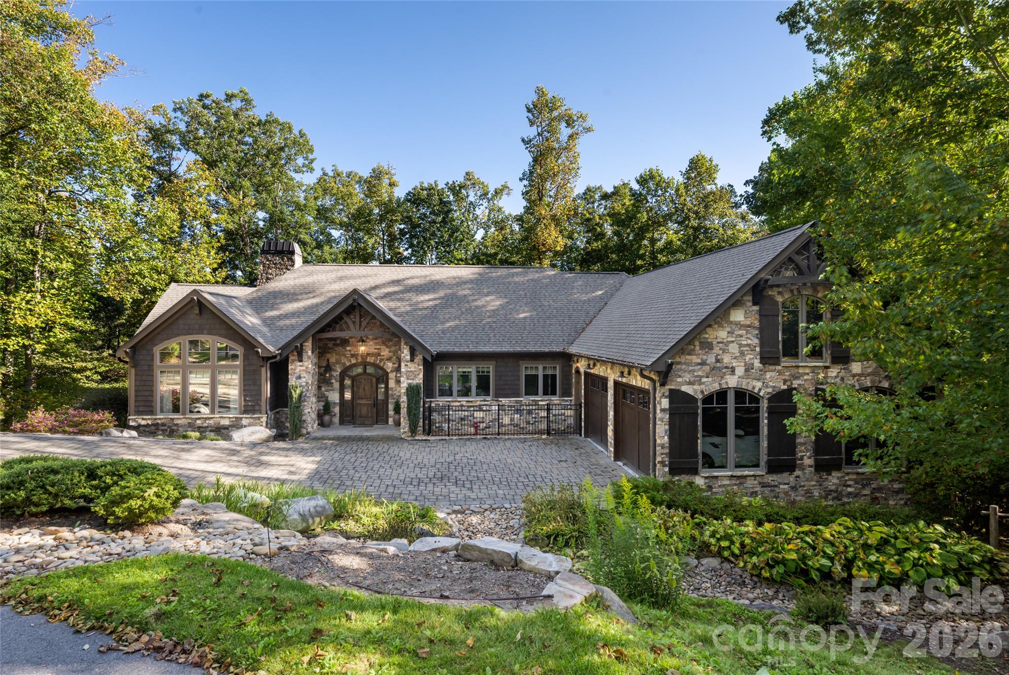 Single Family Residence at 2 Cherokee Orchard Court, Fairview, photo 47 of 48