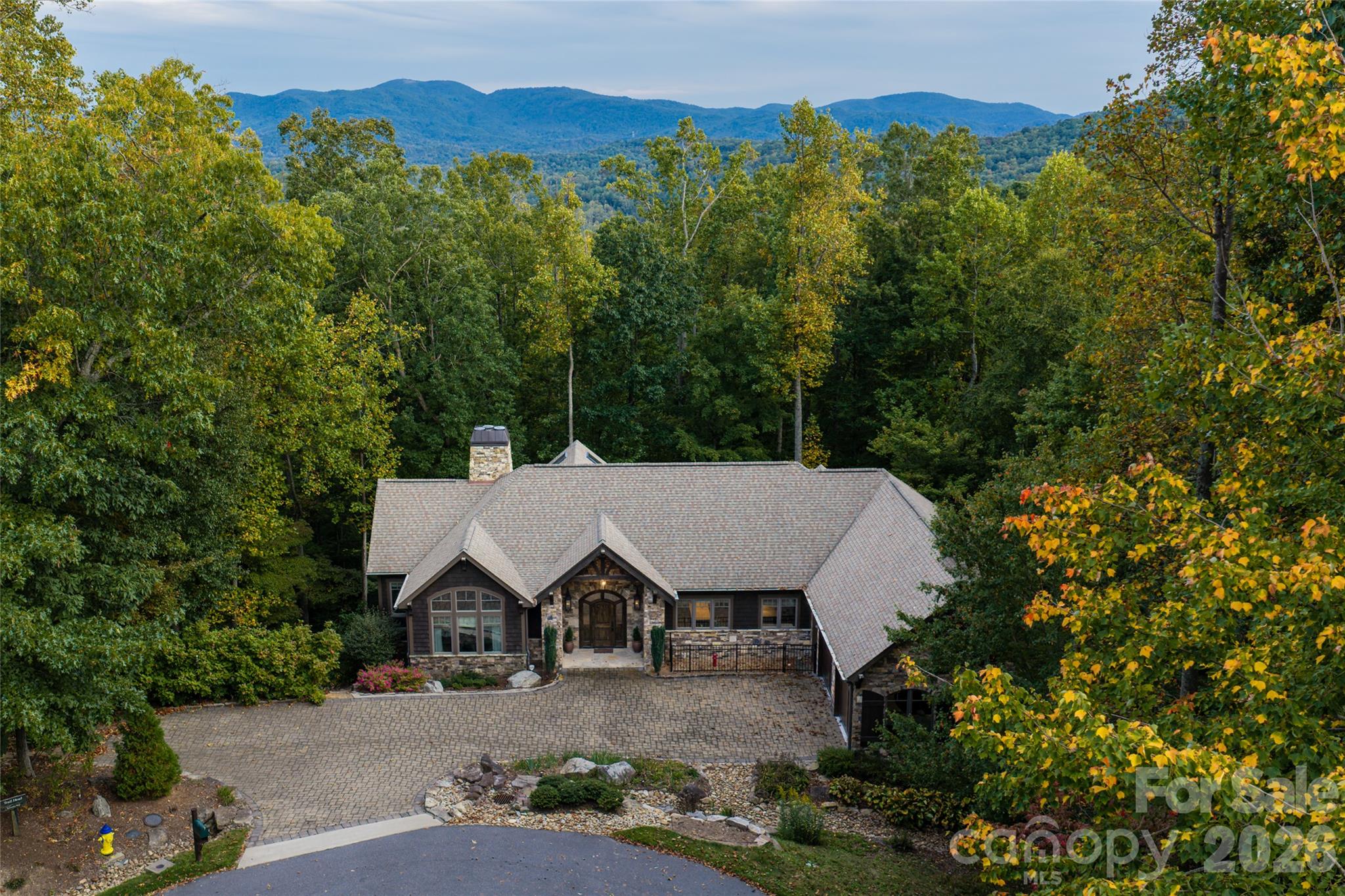 Single Family Residence at 2 Cherokee Orchard Court, Fairview, photo 48 of 48