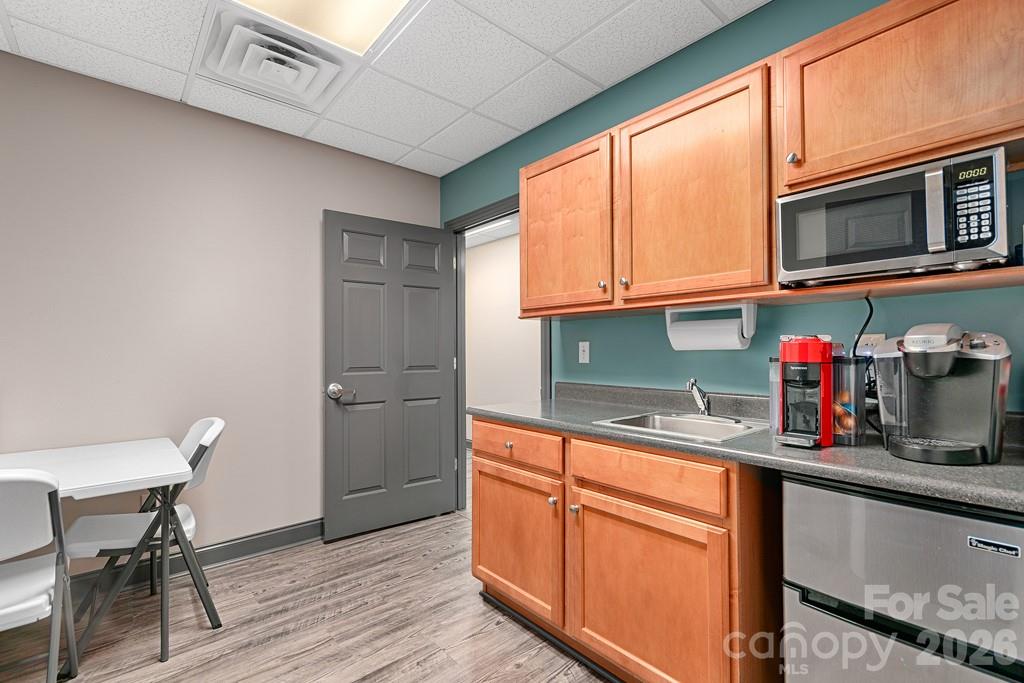 Interior - Break room - 120 Chadwick Square Court, Hendersonville