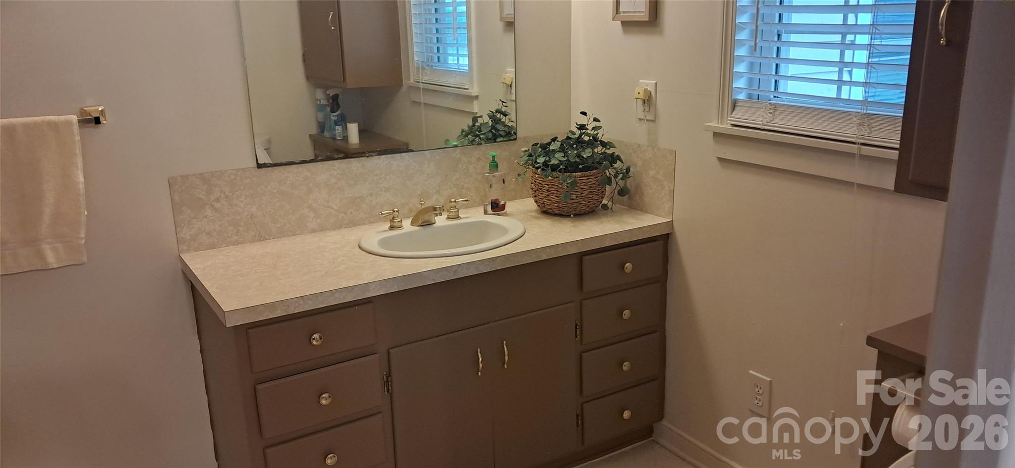 Single Family Residence at 120 Bud Lane, China Grove, photo 5 of 16