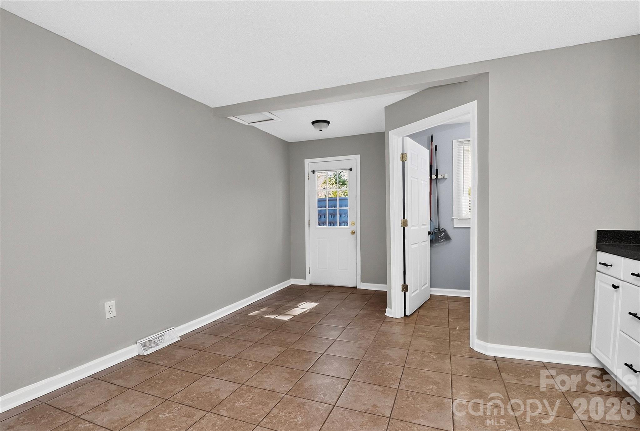 Single Family Residence at 502 E 23rd Street, Kannapolis, photo 13 of 25