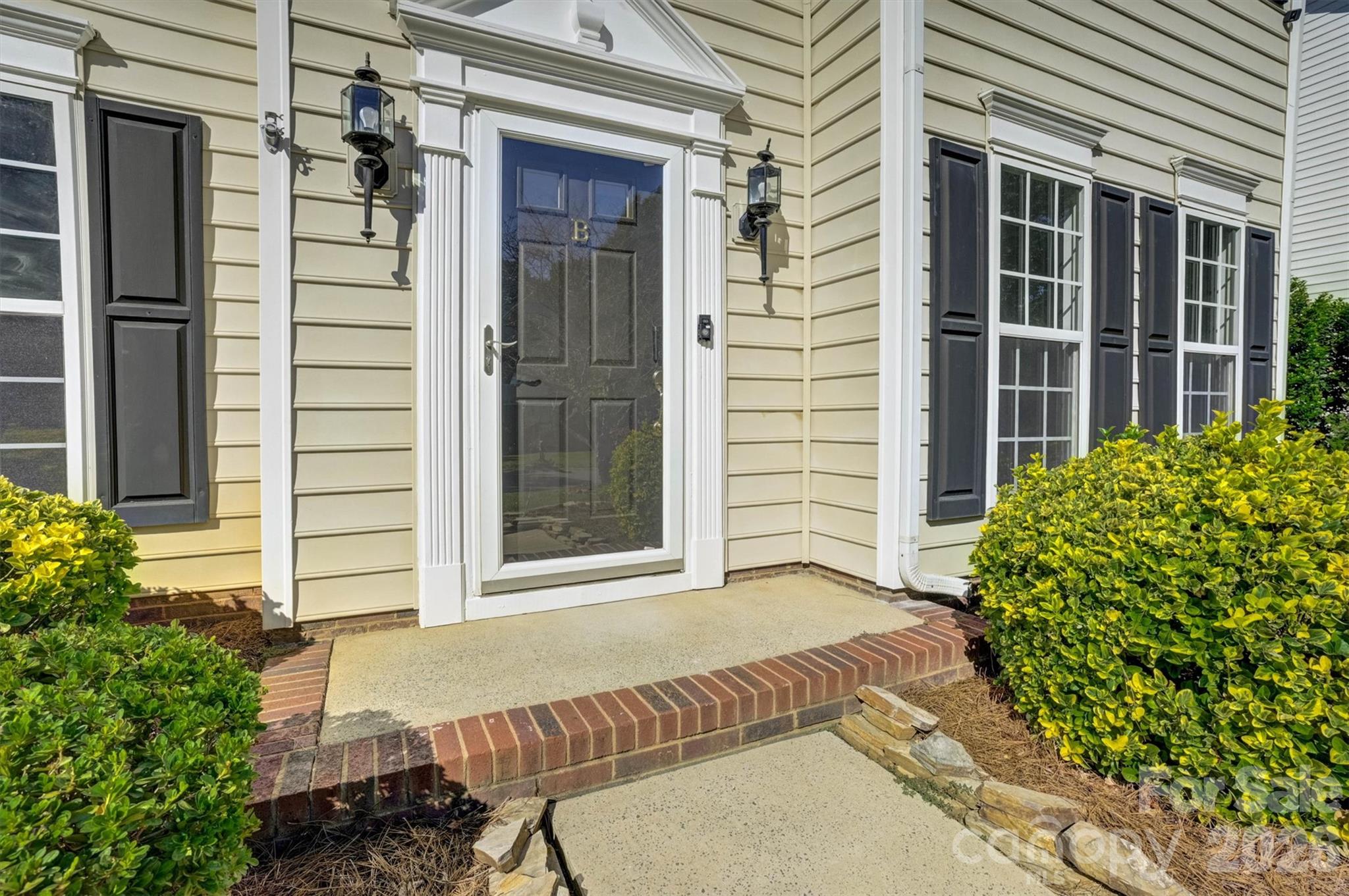 Single Family Residence at 3042 Spring Fancy Lane, Indian Trail, photo 4 of 37