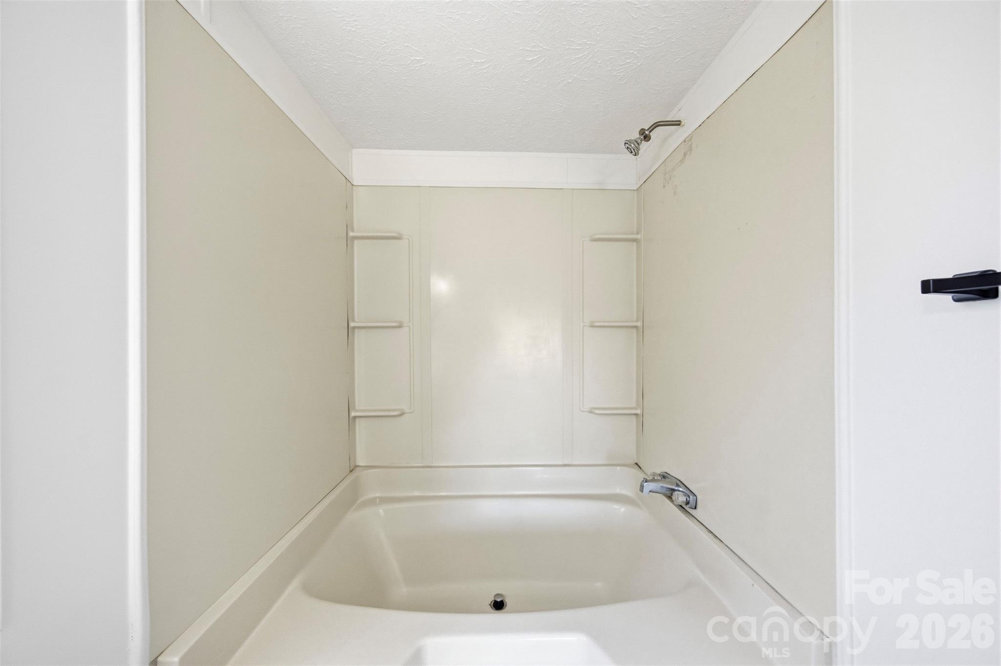 Single Family Residence at 144 Sonja Drive, Statesville, photo 22 of 37