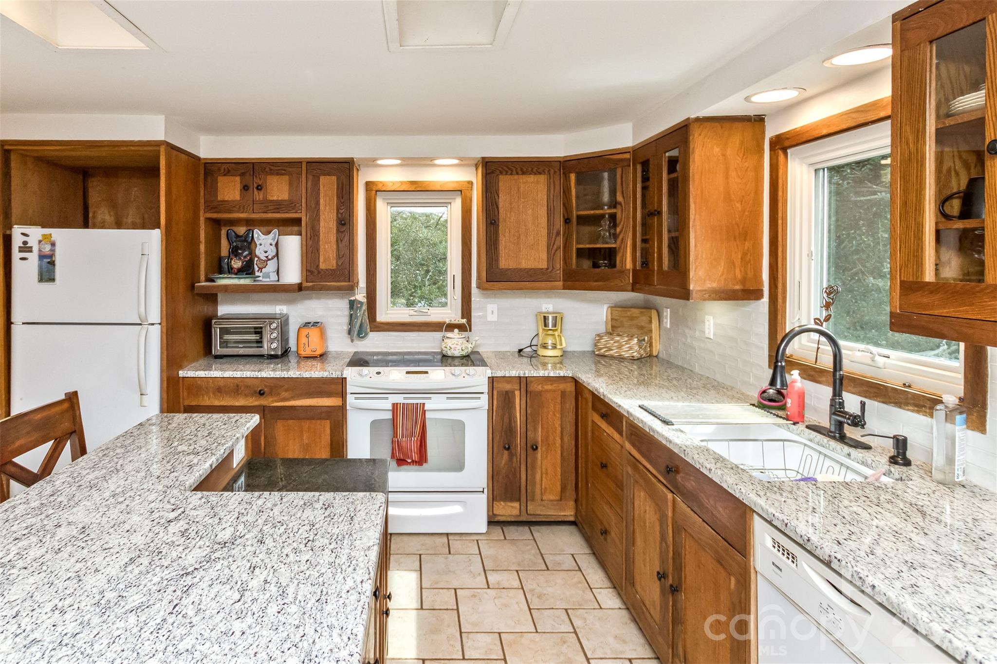 Single Family Residence at 136 Flynn Branch Road, Fletcher, photo 6 of 25