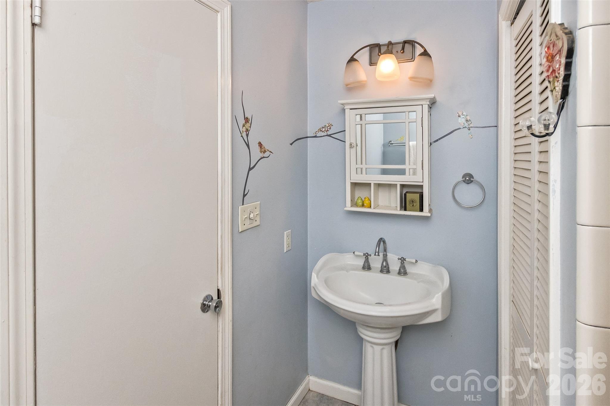 Single Family Residence at 136 Flynn Branch Road, Fletcher, photo 17 of 25