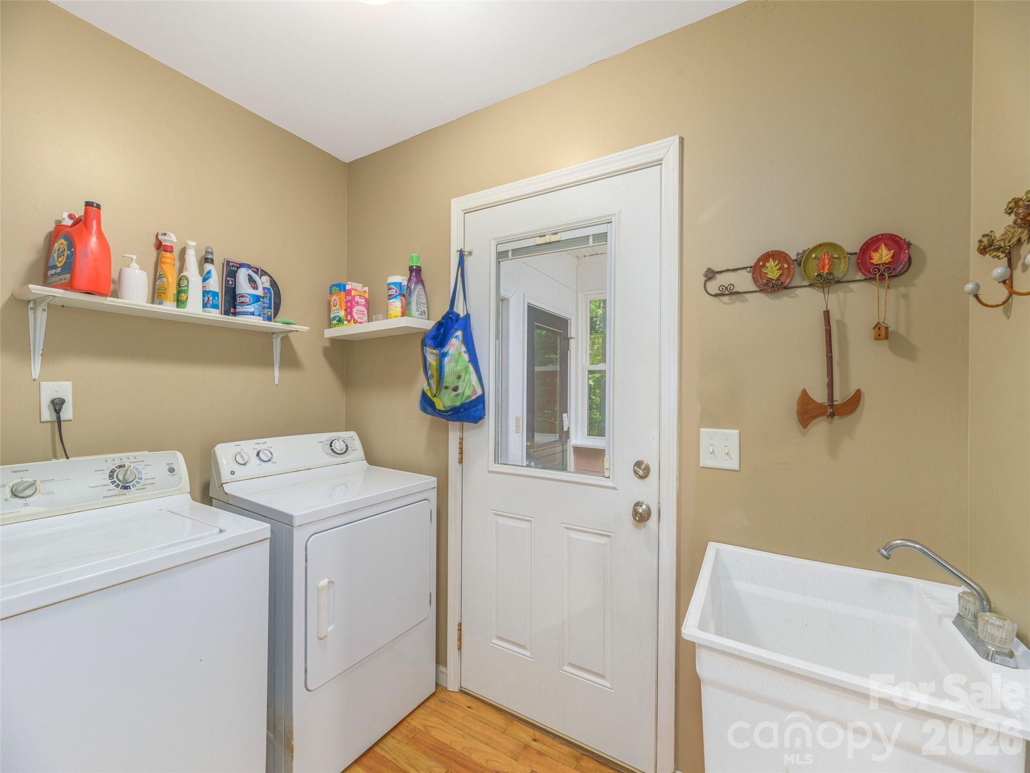 Single Family Residence at 222 Serenity Drive, Waynesville, photo 15 of 33