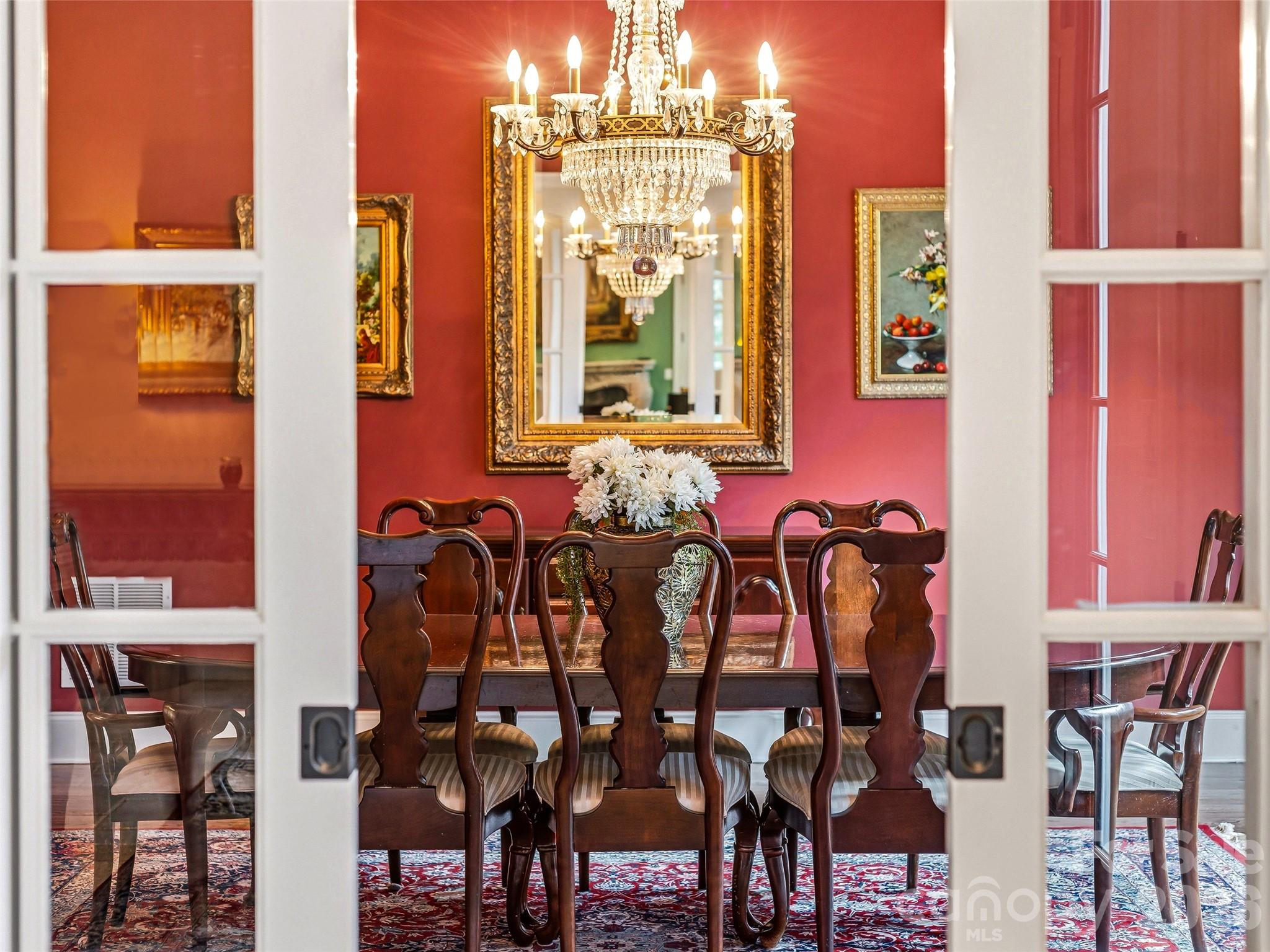 Formal Dining Room Butler'spantry on standby. The table isset. The evening is yours. - 150 Rainbow View Drive, Fletcher