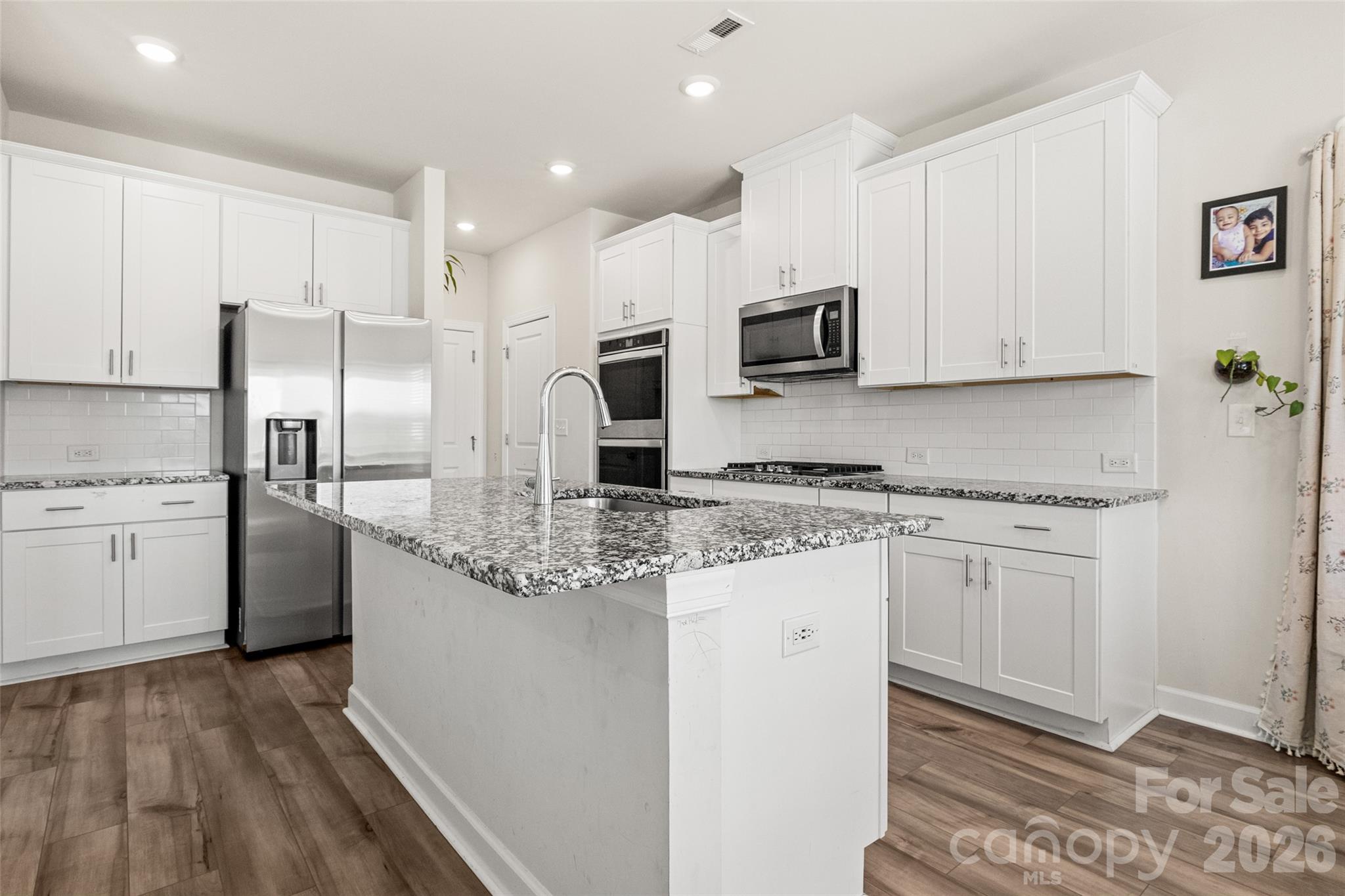 Kitchen - 333 Hyssop Court, Fort Mill