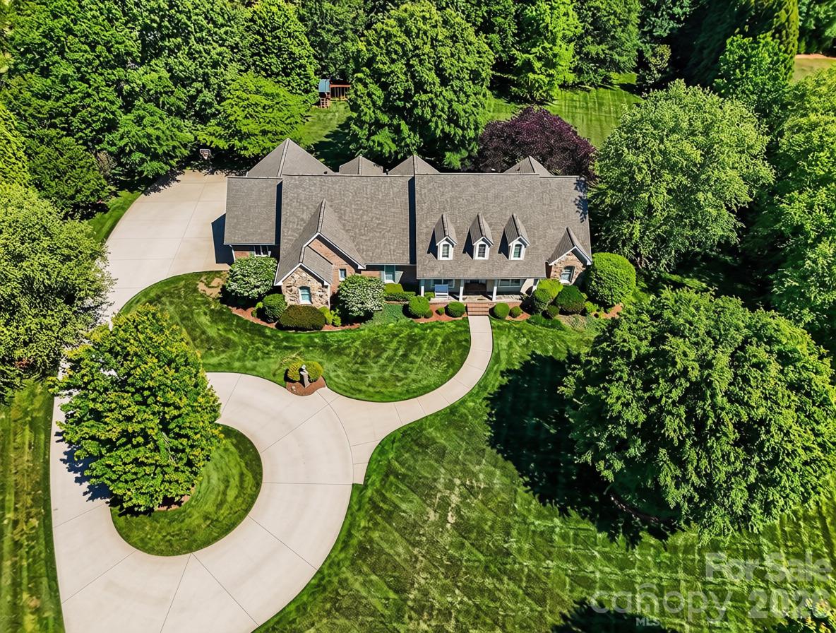 1422 Stone Gate Drive
