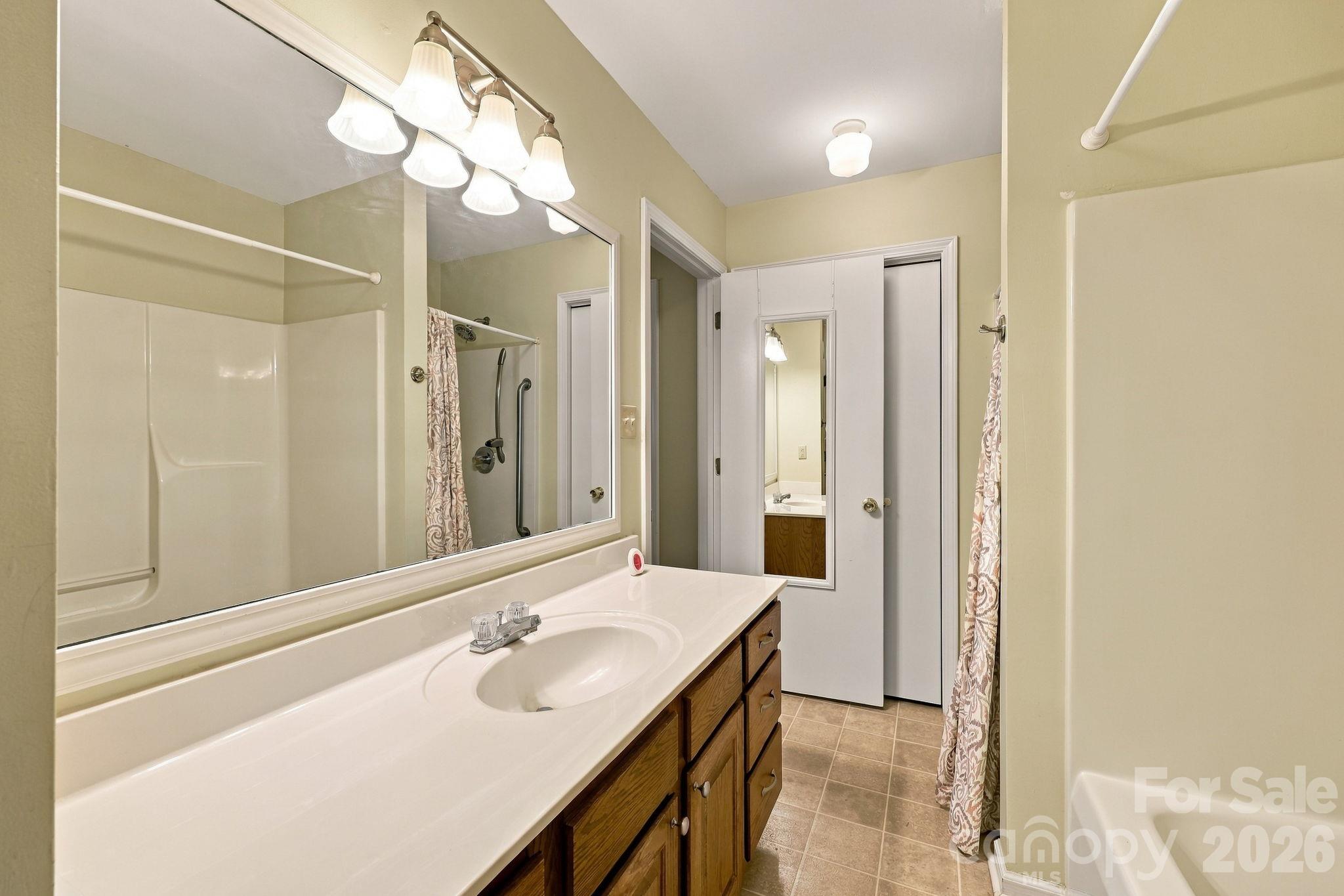 Condominium at 1805 Wellington Hills Circle, Salisbury, photo 23 of 32