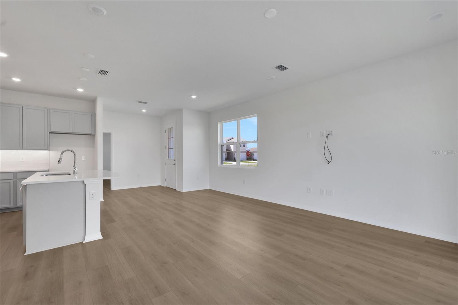 Townhouse at 7530 SEA OAK CT, PARRISH, photo 6 of 31