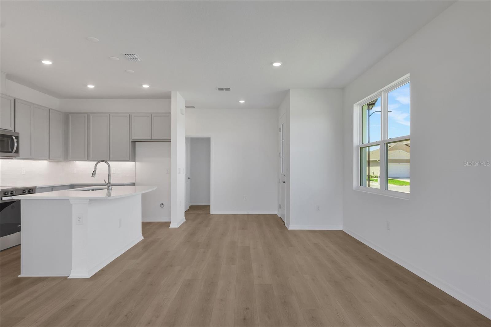 Townhouse at 7530 SEA OAK CT, PARRISH, photo 11 of 31