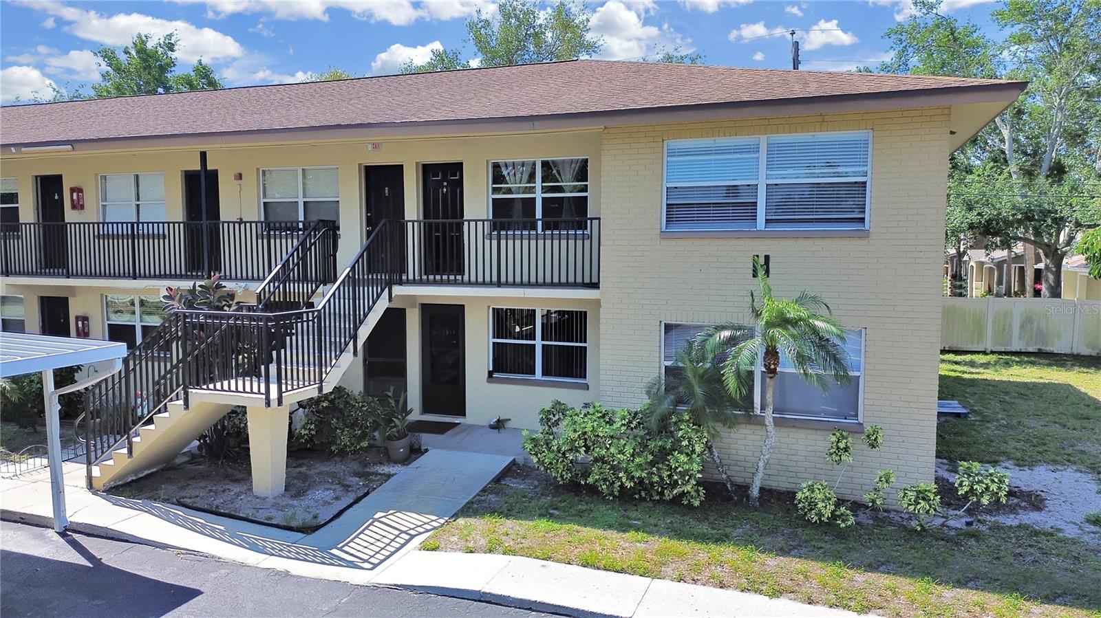 2501 HARN BLVD #H39