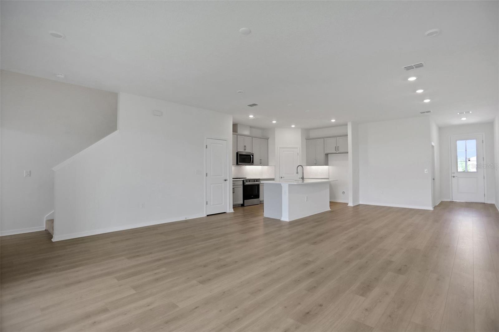 Townhouse at 7570 SEA OAK CT, PARRISH, photo 6 of 38
