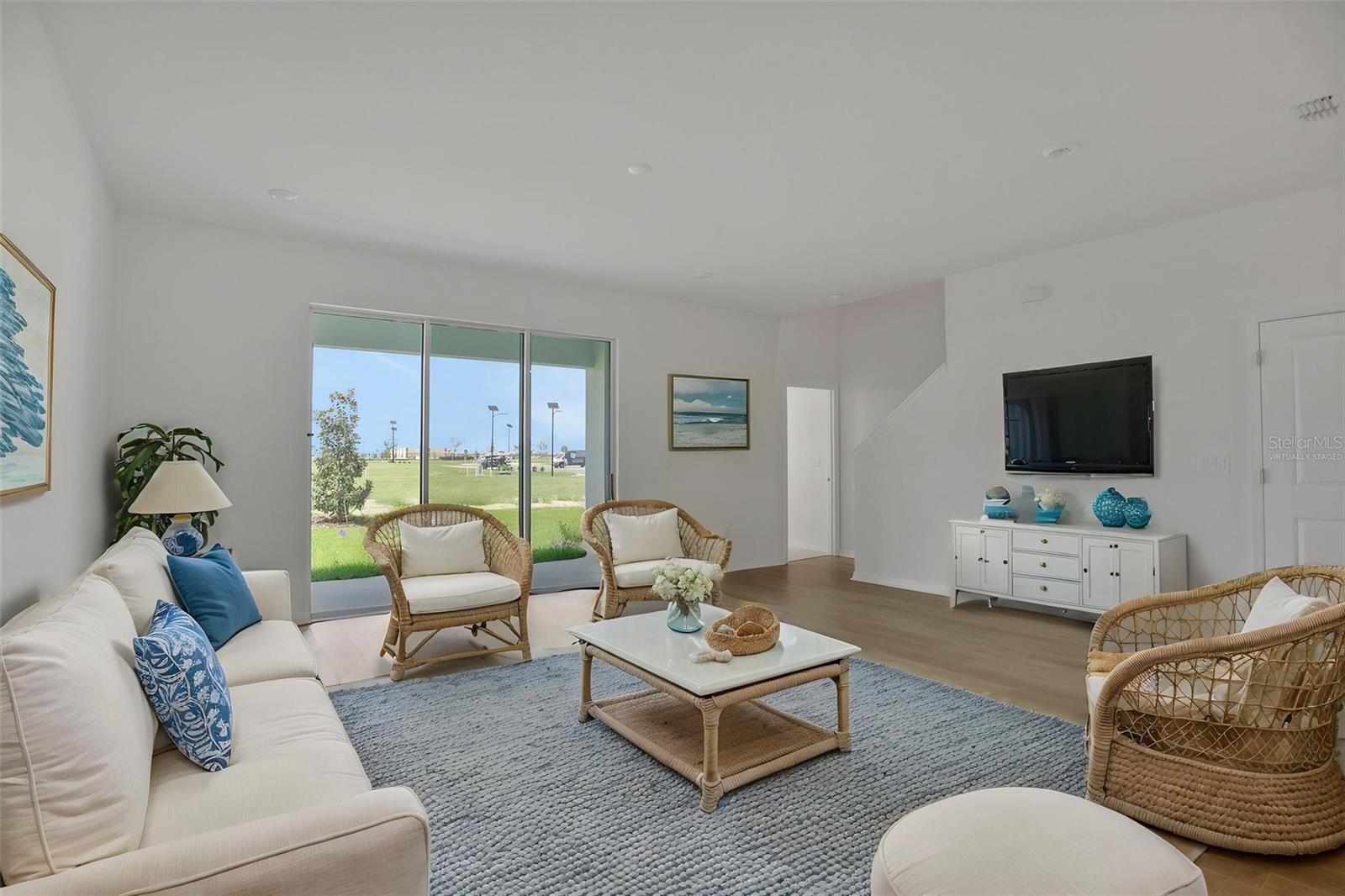 Virtually Staged - 7570 SEA OAK CT, PARRISH