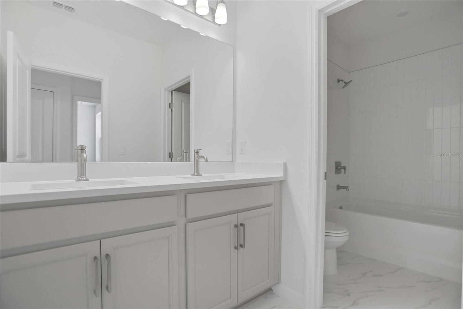 Townhouse at 7570 SEA OAK CT, PARRISH, photo 25 of 38