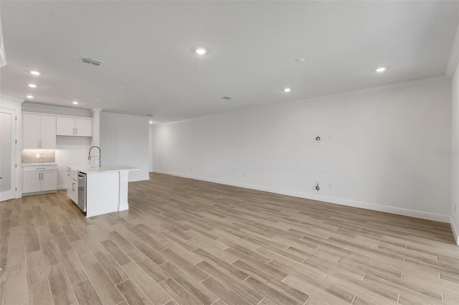 Townhouse at 7511 SEA OAK CT, PARRISH, photo 10 of 39