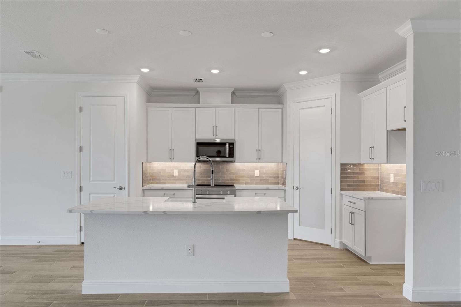 Townhouse at 7511 SEA OAK CT, PARRISH, photo 13 of 39