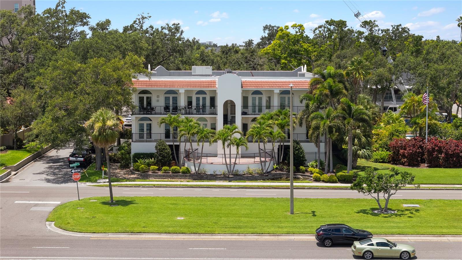 2419 BAYSHORE BLVD #3N