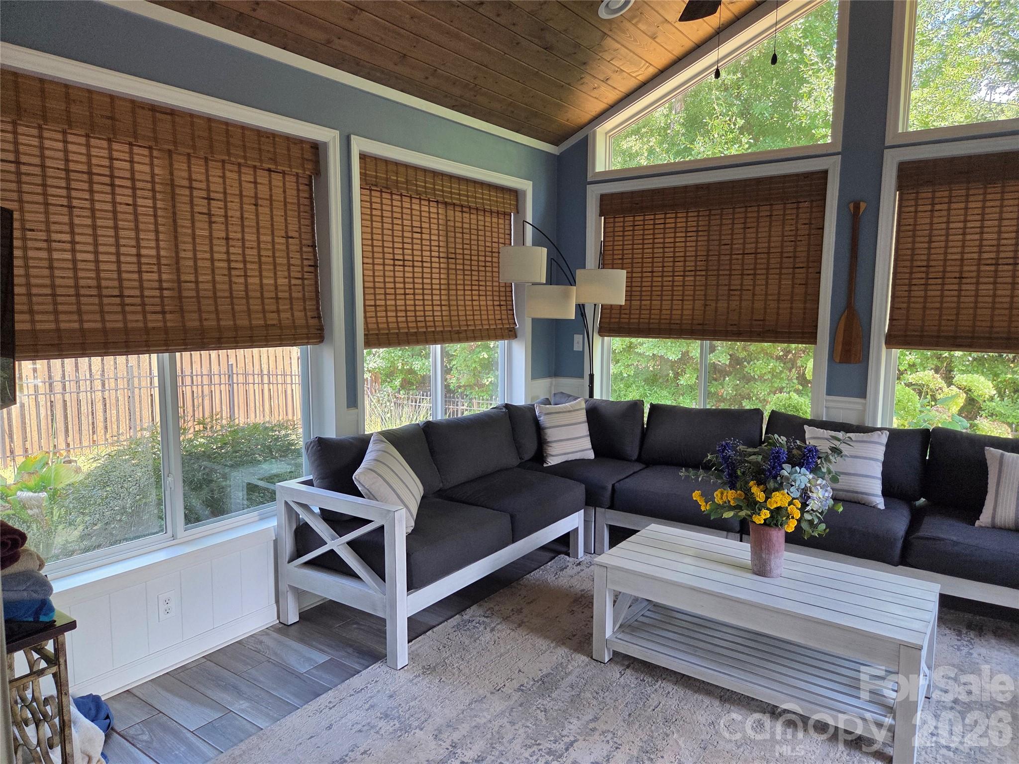 Single Family Residence at 9158 Cantrell Way, Huntersville, photo 3 of 40