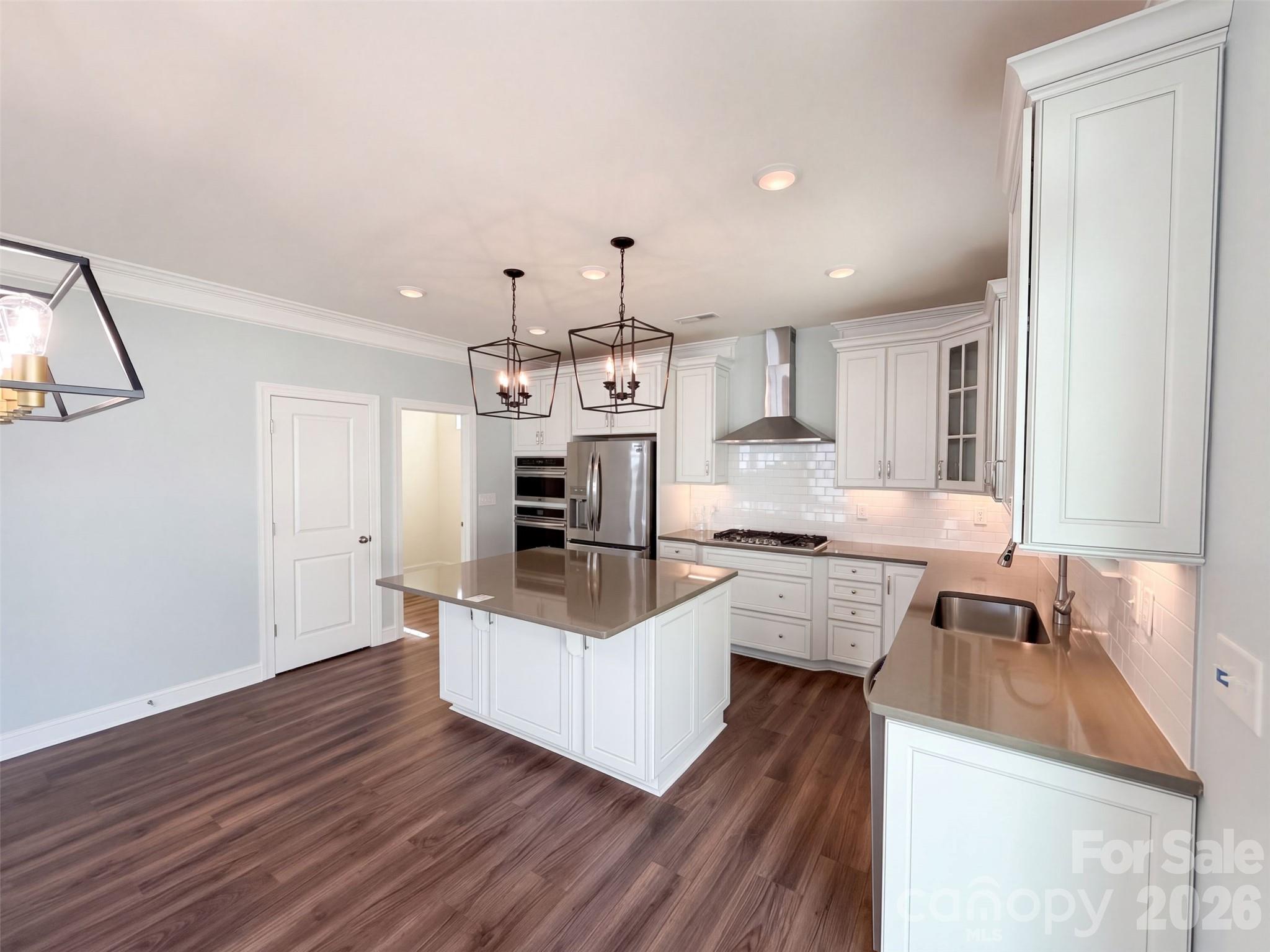 Single Family Residence at 2455 Judson Drive, Gastonia, photo 2 of 32