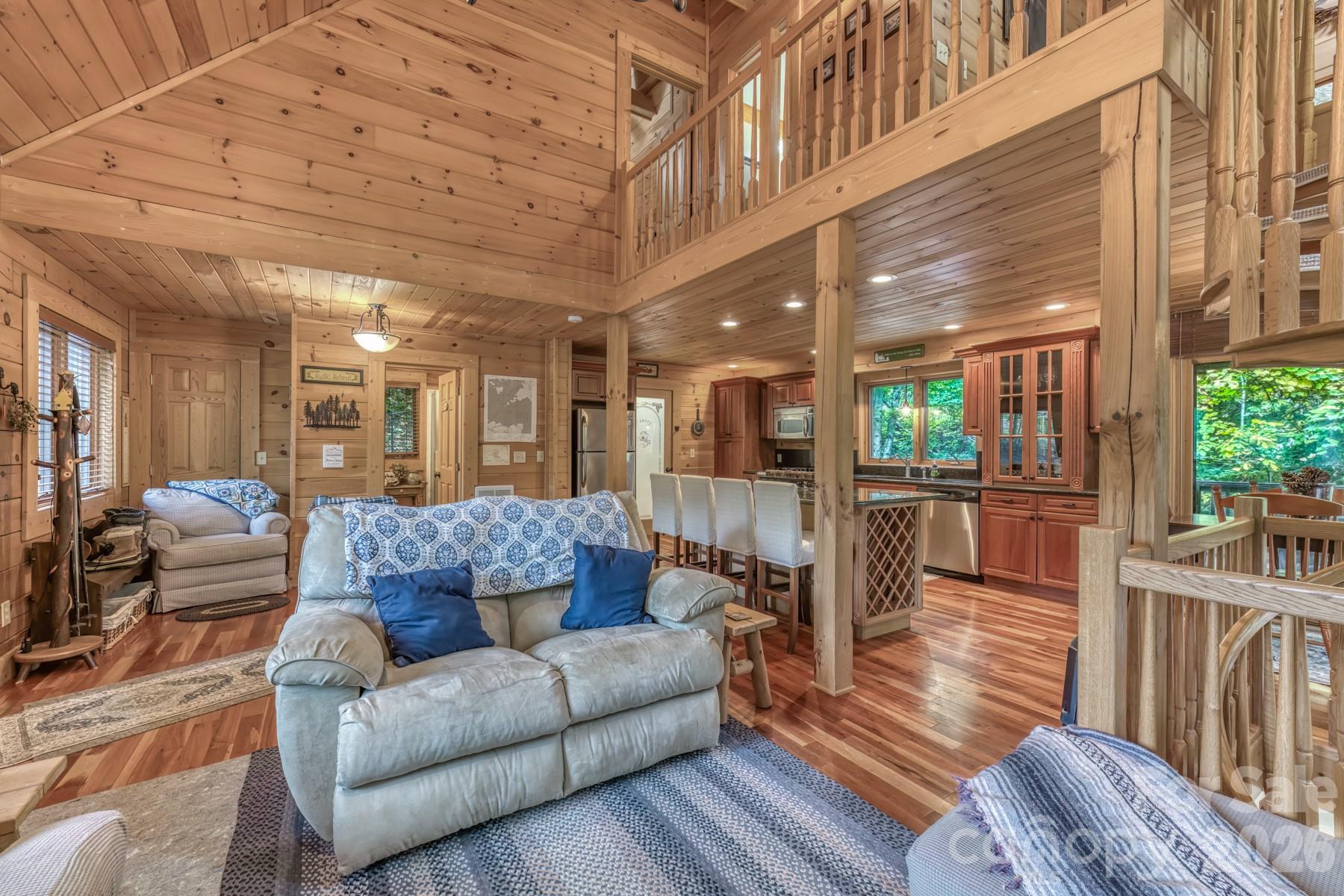 Single Family Residence at 610 Amber Drive, Bakersville, photo 8 of 49