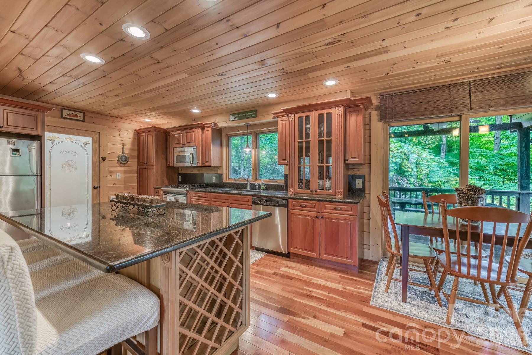 Single Family Residence at 610 Amber Drive, Bakersville, photo 9 of 49