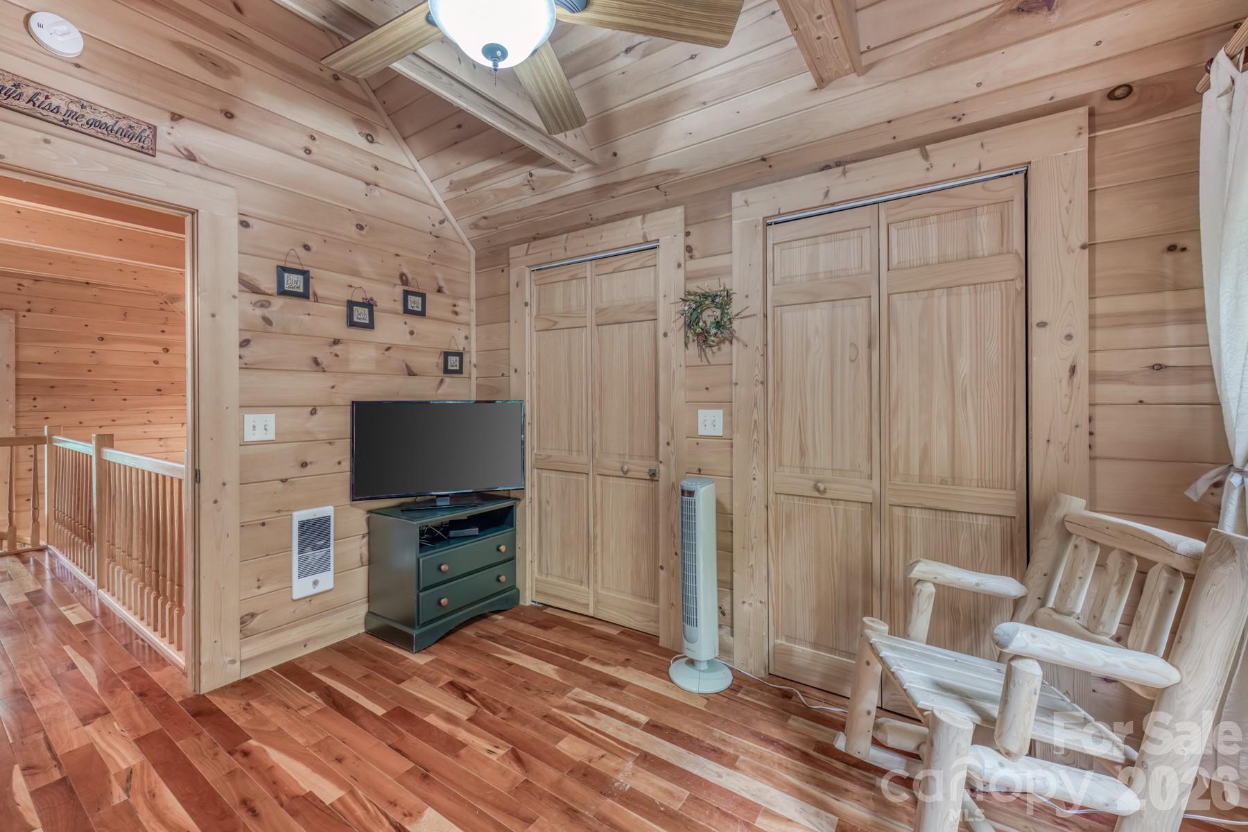 Single Family Residence at 610 Amber Drive, Bakersville, photo 26 of 49